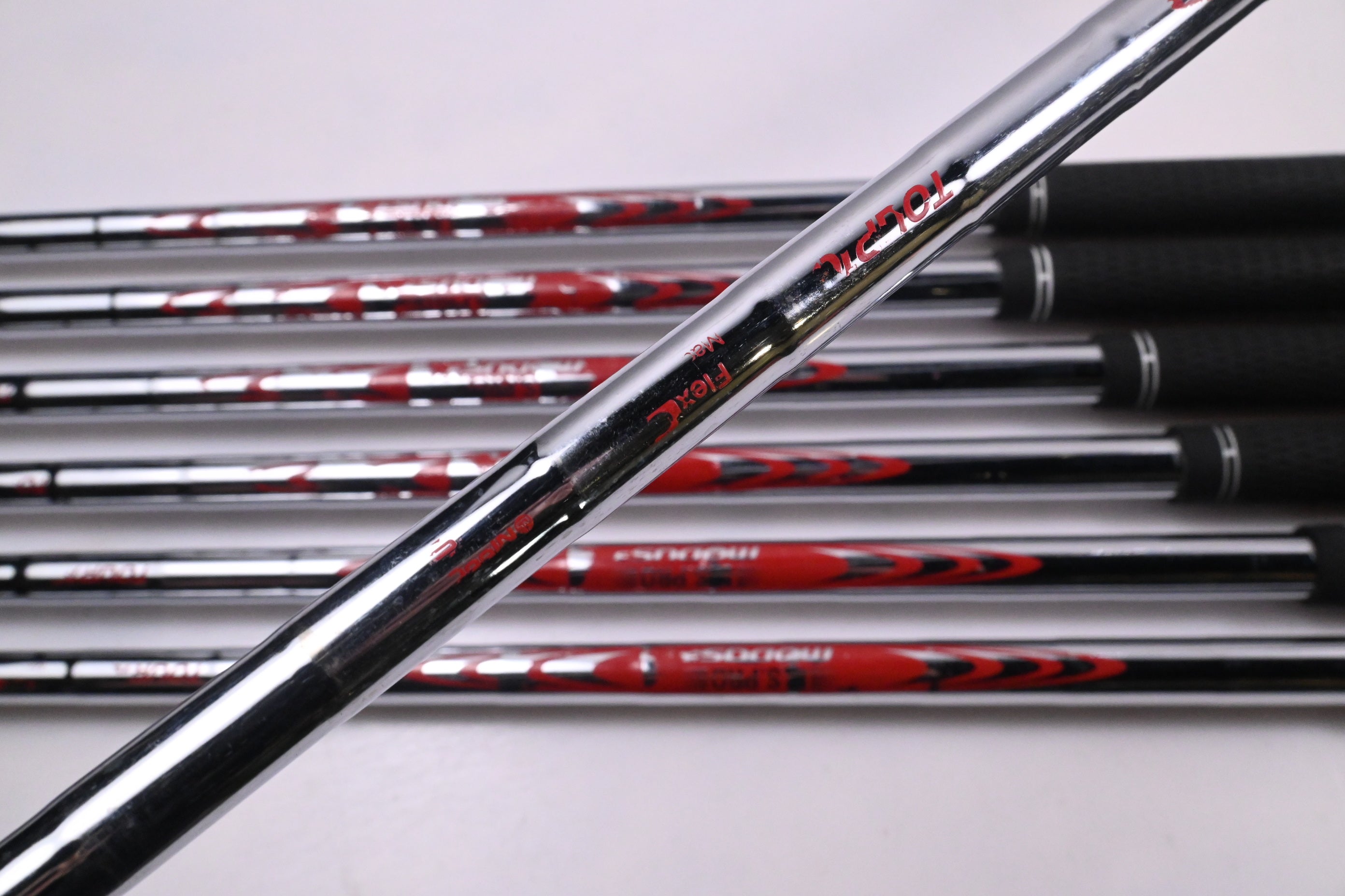Ping i210 Irons / 4-PW / Black Dot / Stiff Flex N.S.Pro Modus³ Tour 105 Shafts