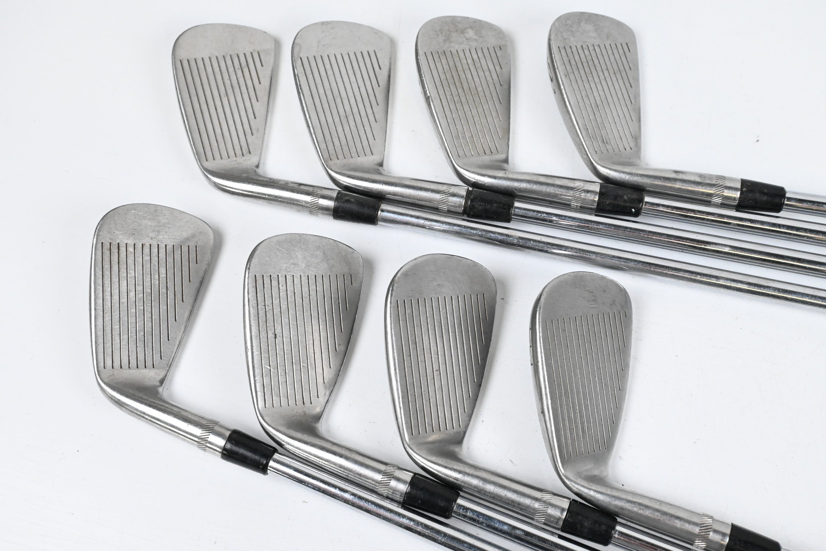 Titleist DCI 990 Irons / 3-PW / Regular Flex Dynamic Gold R300 Shafts