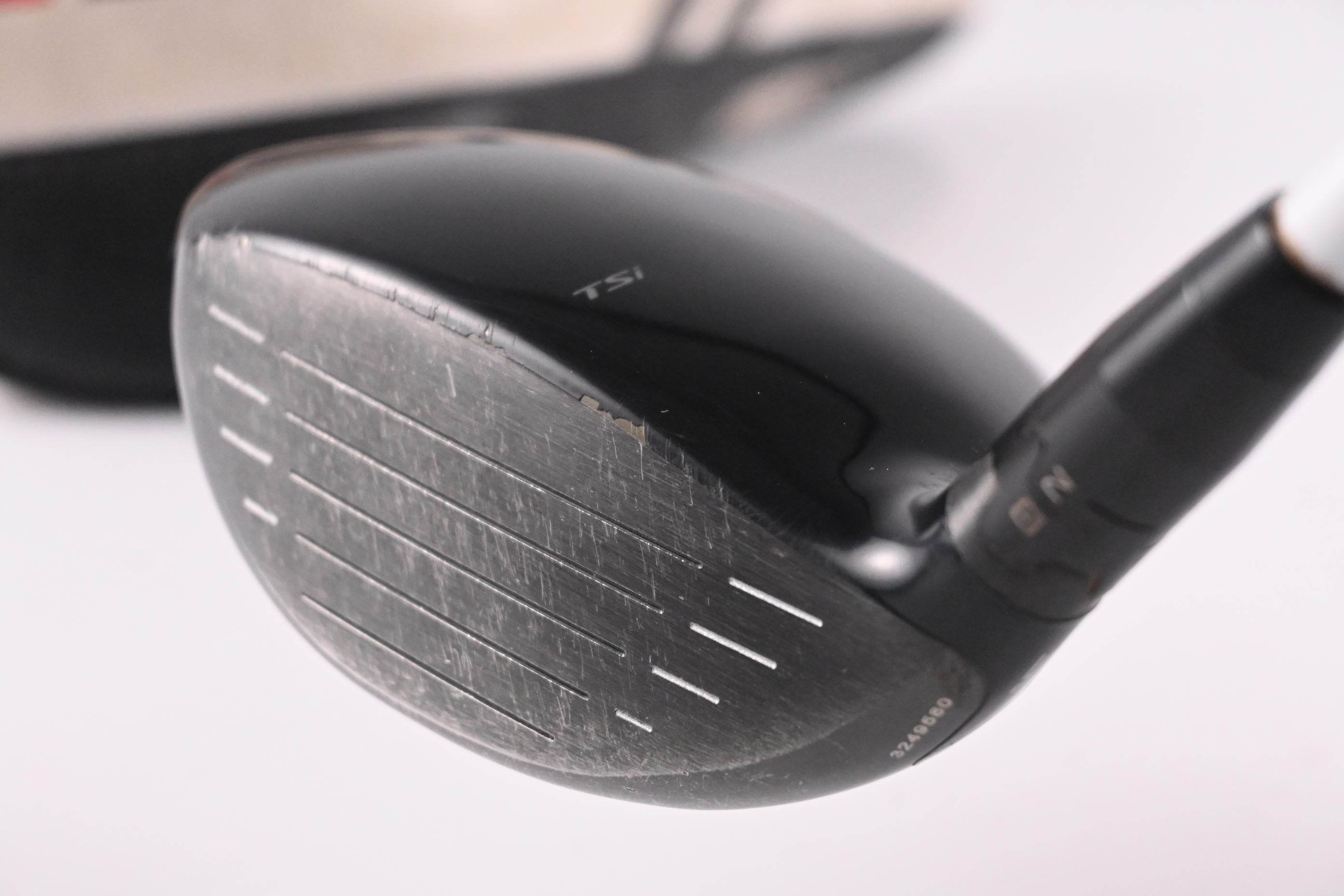 Titleist TSi3 #3 Wood / 15 Degree / Regular Flex Aldila Ascent 45 Shaft