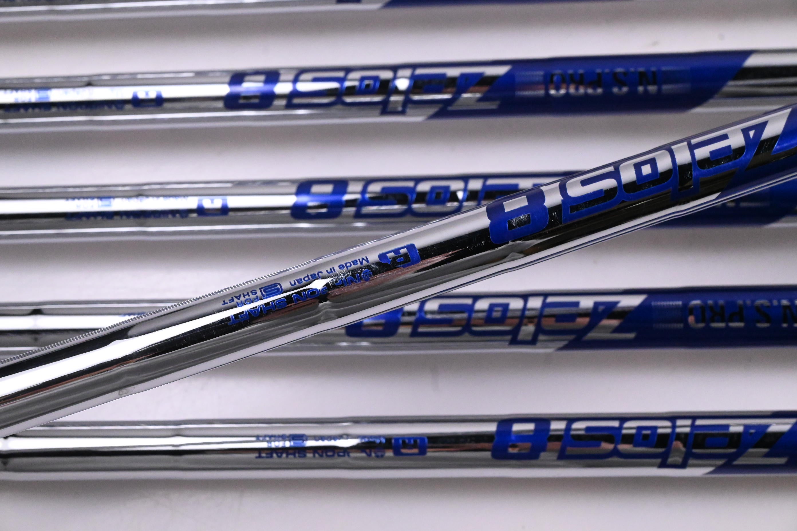 Srixon ZXi7 Irons / 5-PW / Regular Flex N.S.Pro Zelos 8 Shafts