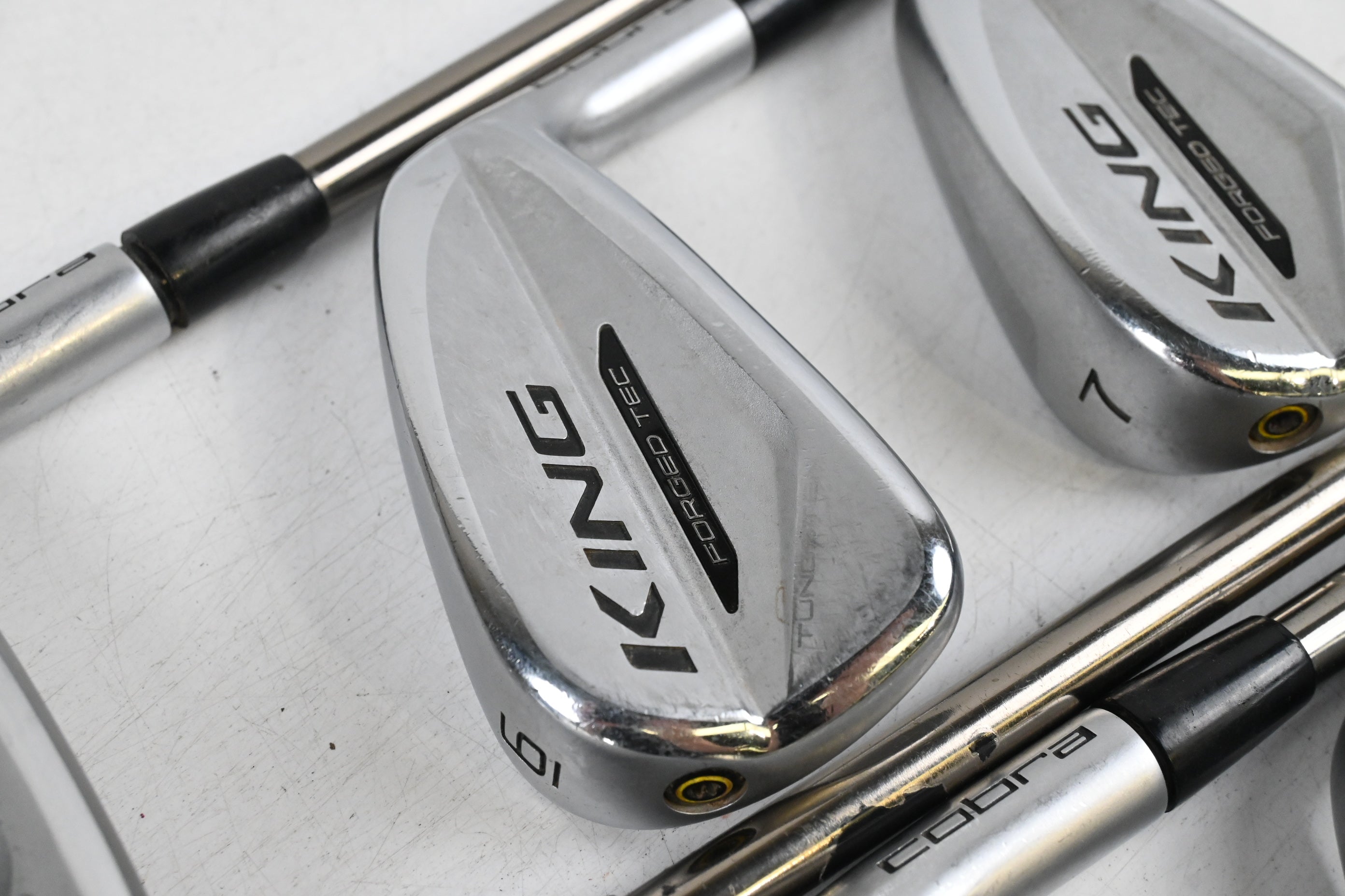 Cobra King Forged Tec 2020 Irons / 5-PW / Regular Flex UST Recoil ESX 460 Shafts