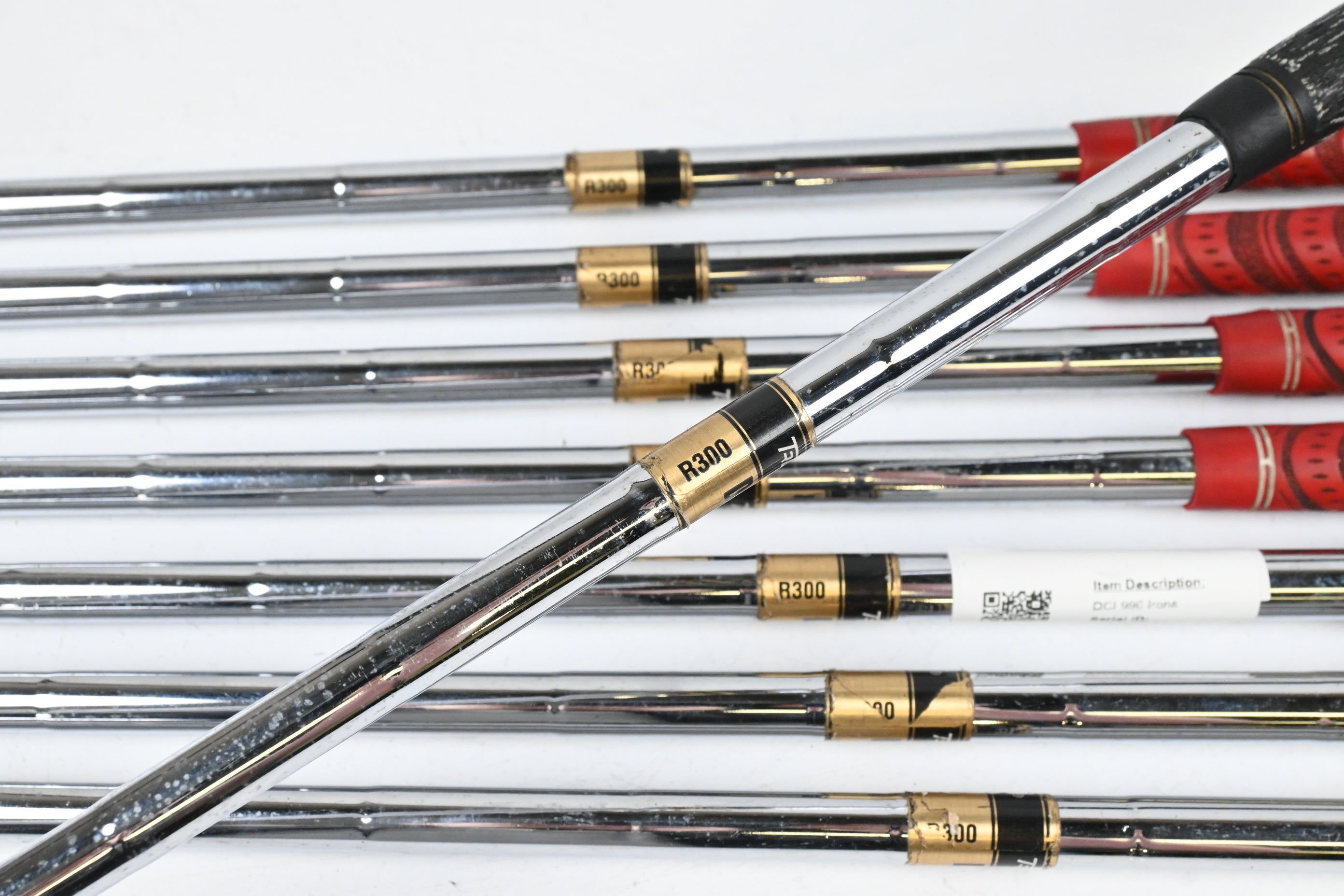 Titleist DCI 990 Irons / 3-PW / Regular Flex Dynamic Gold R300 Shafts