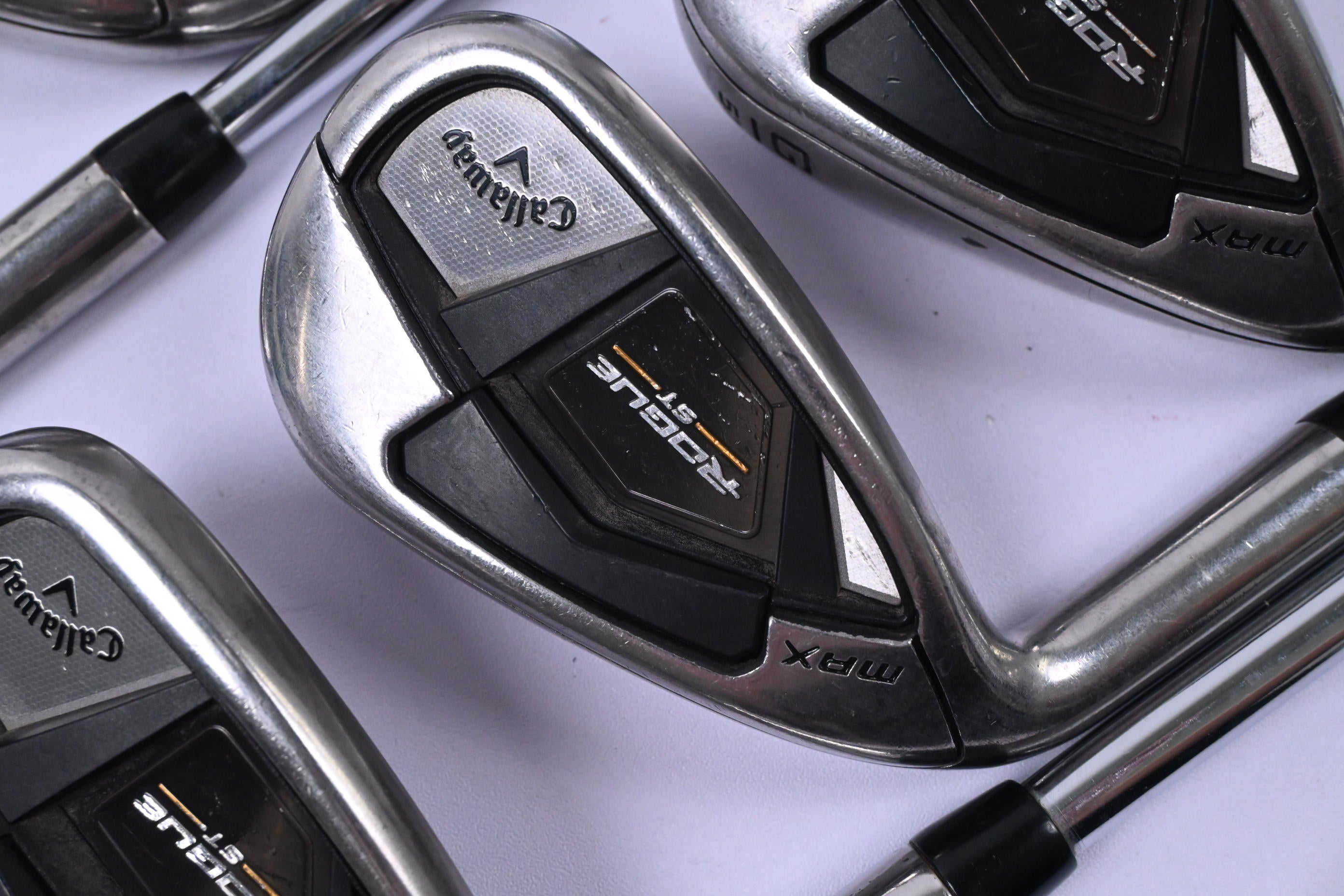Left Hand Callaway Rogue ST Max Irons / 6-PW+GW / Regular Flex Elevate MPH 85