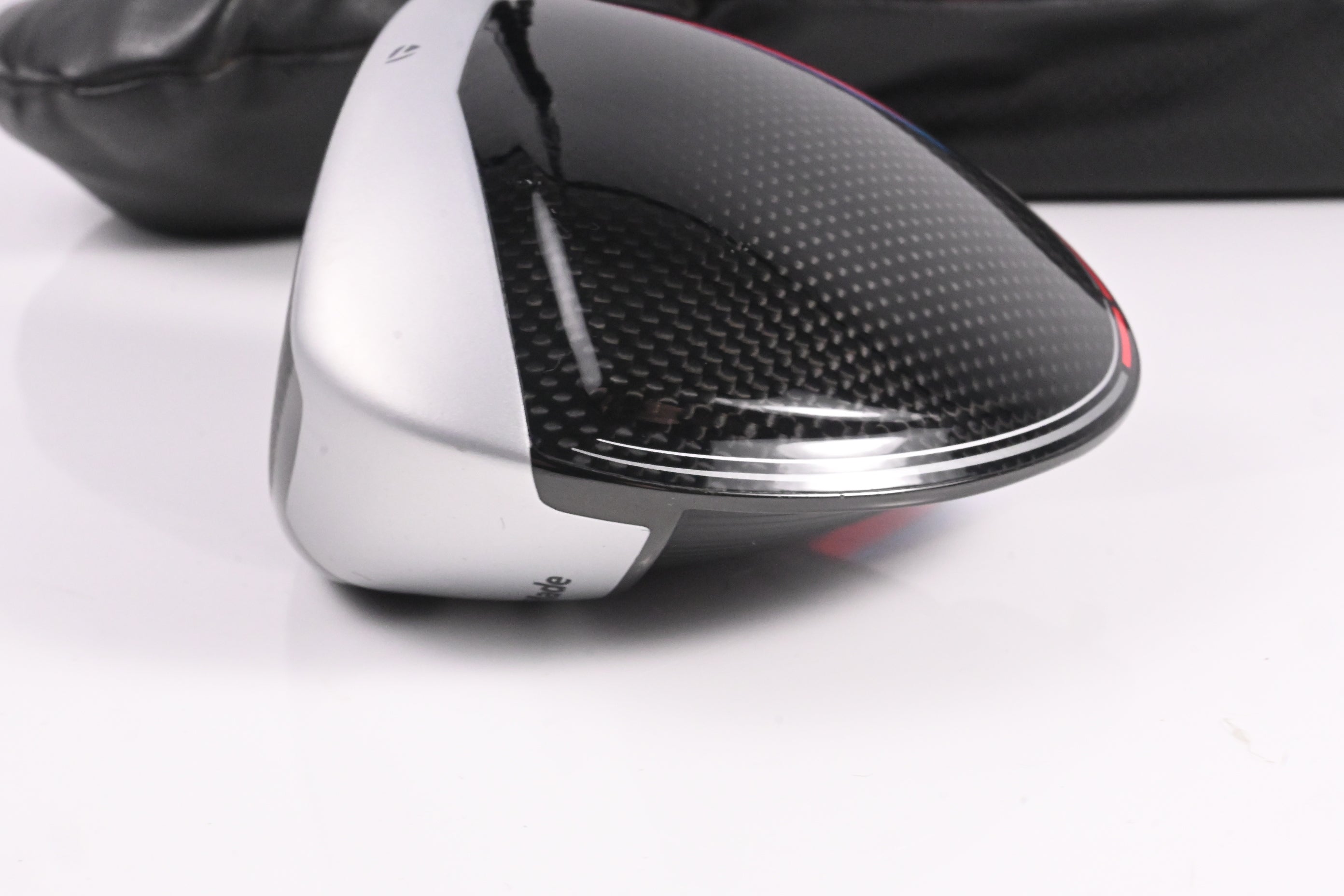 Left Hand Taylormade M4 Driver / 10.5 Degree / Regular Flex Fujikura Atmos Red 5