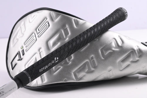 Taylormade Qi35 Driver / 9 Degree / Stiff Flex Taylormade REAX 50 Shaft