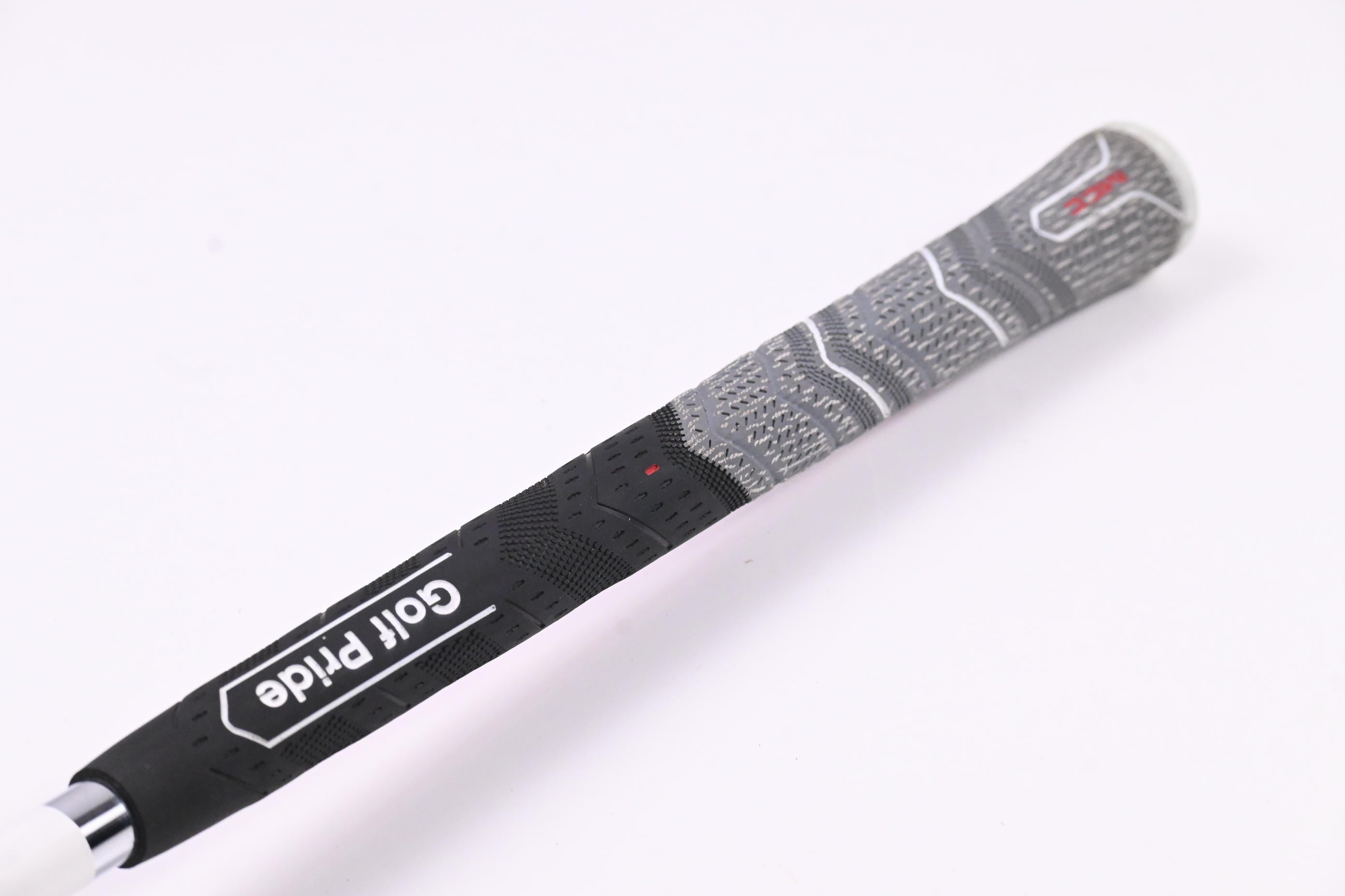 Cleveland RTZ Gap Wedge / 52 Degree / Wedge Flex Dynamic Gold Spinner Shaft