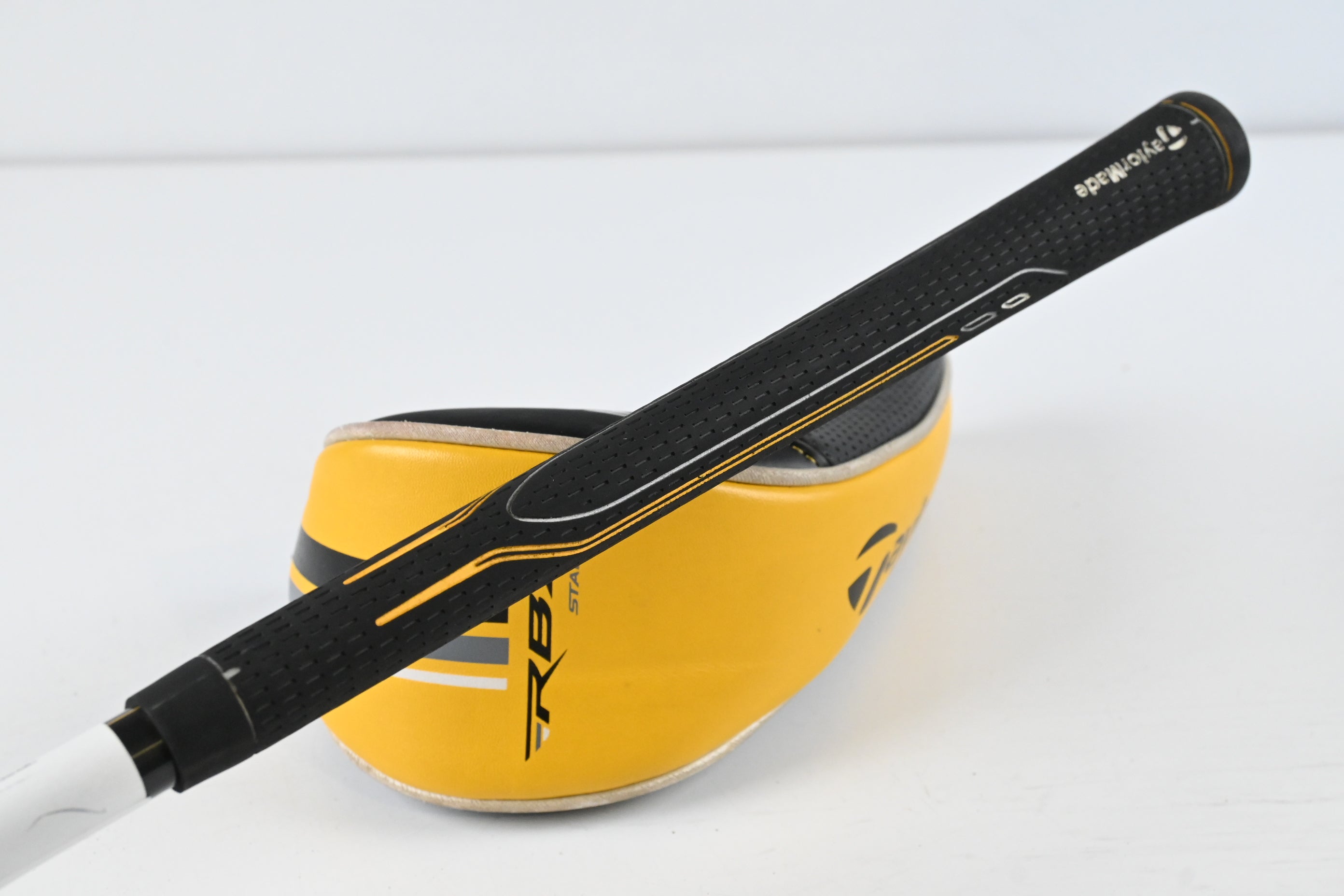 Taylormade RBZ Stage 2 #3 Hybrid / 19 Degree / Regular Flex Rocketfuel 65 Shaft