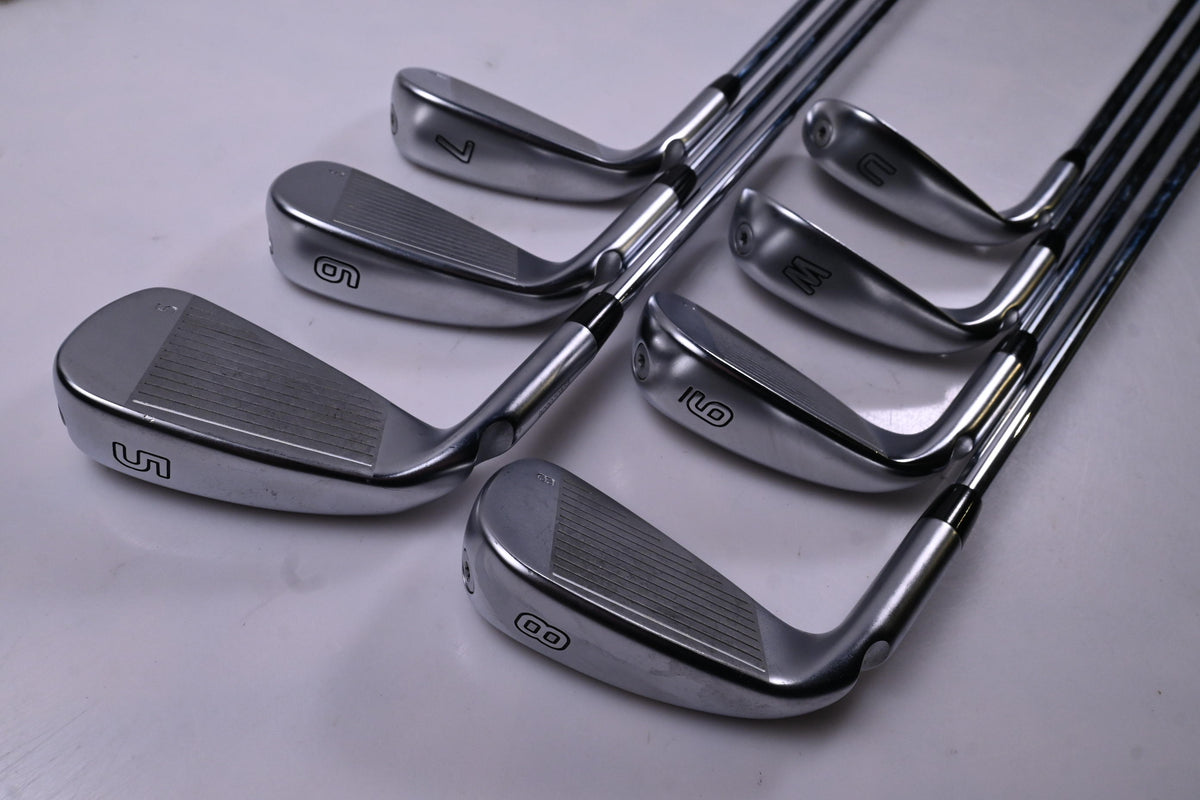 Ping G730 Irons / 5-PW+GW / Green Dot / Regular Flex Ping AWT 3.0 Shafts