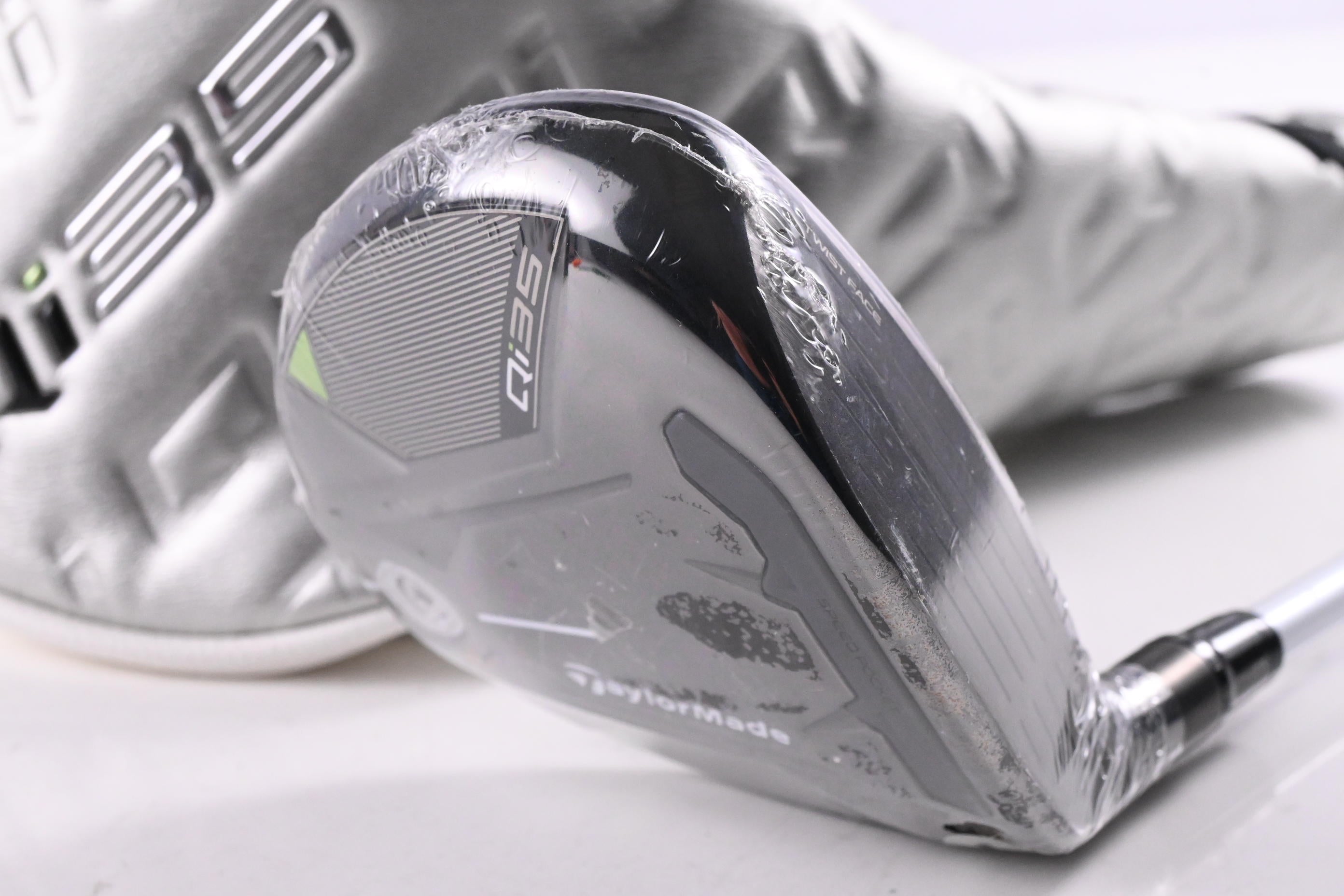 Ladies Taylormade Qi35 Max Lite #5 Wood / 18.5 Degree / Ladies Flex Air Speeder