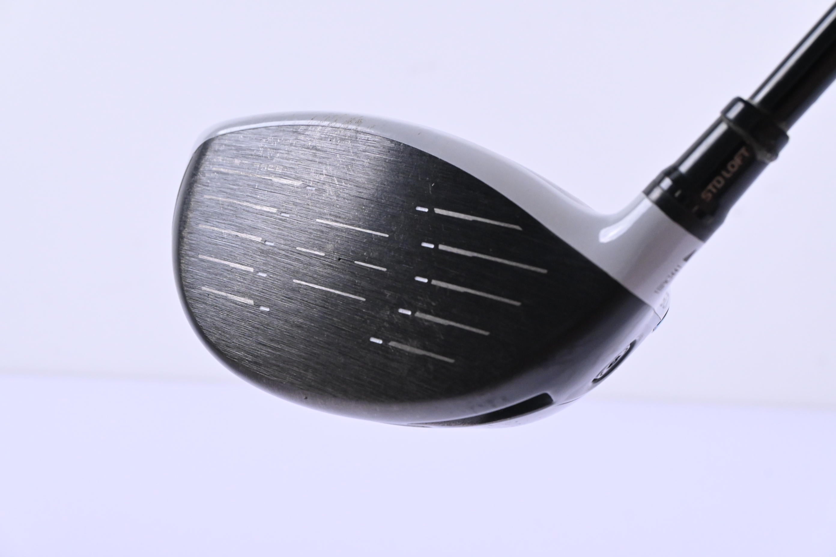 Taylormade SIM2 Max D Driver / 10.5 Degree / Stiff Flex Kai'li Blue 60 Shaft