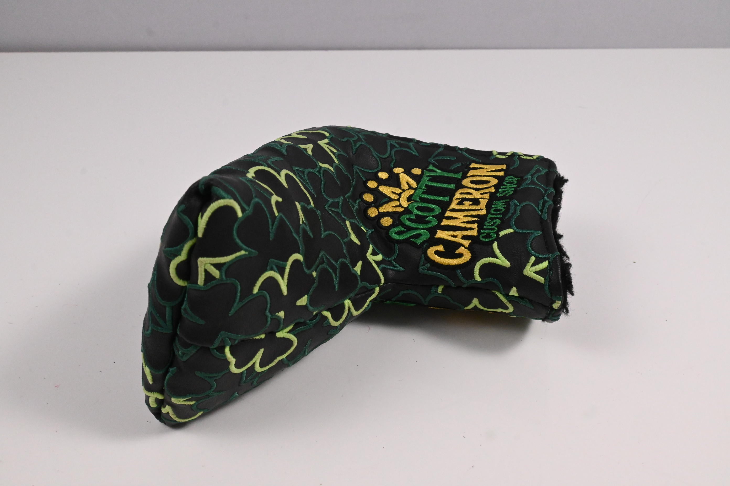 Scotty Cameron Feeling Lucky Clover Custom Shop Blade Putter Cover / Green,Black