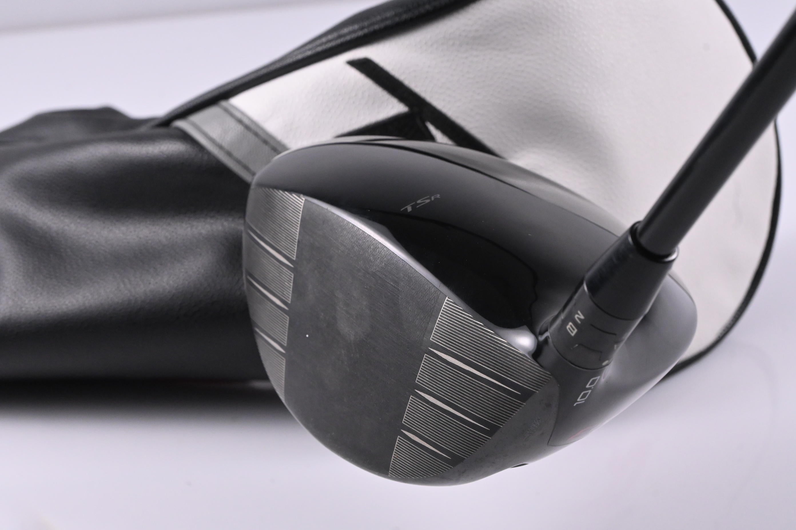 Titleist TSR3 Driver / 10 Degree / Stiff Flex HZRDUS Smoke RDX Black 60 Shaft