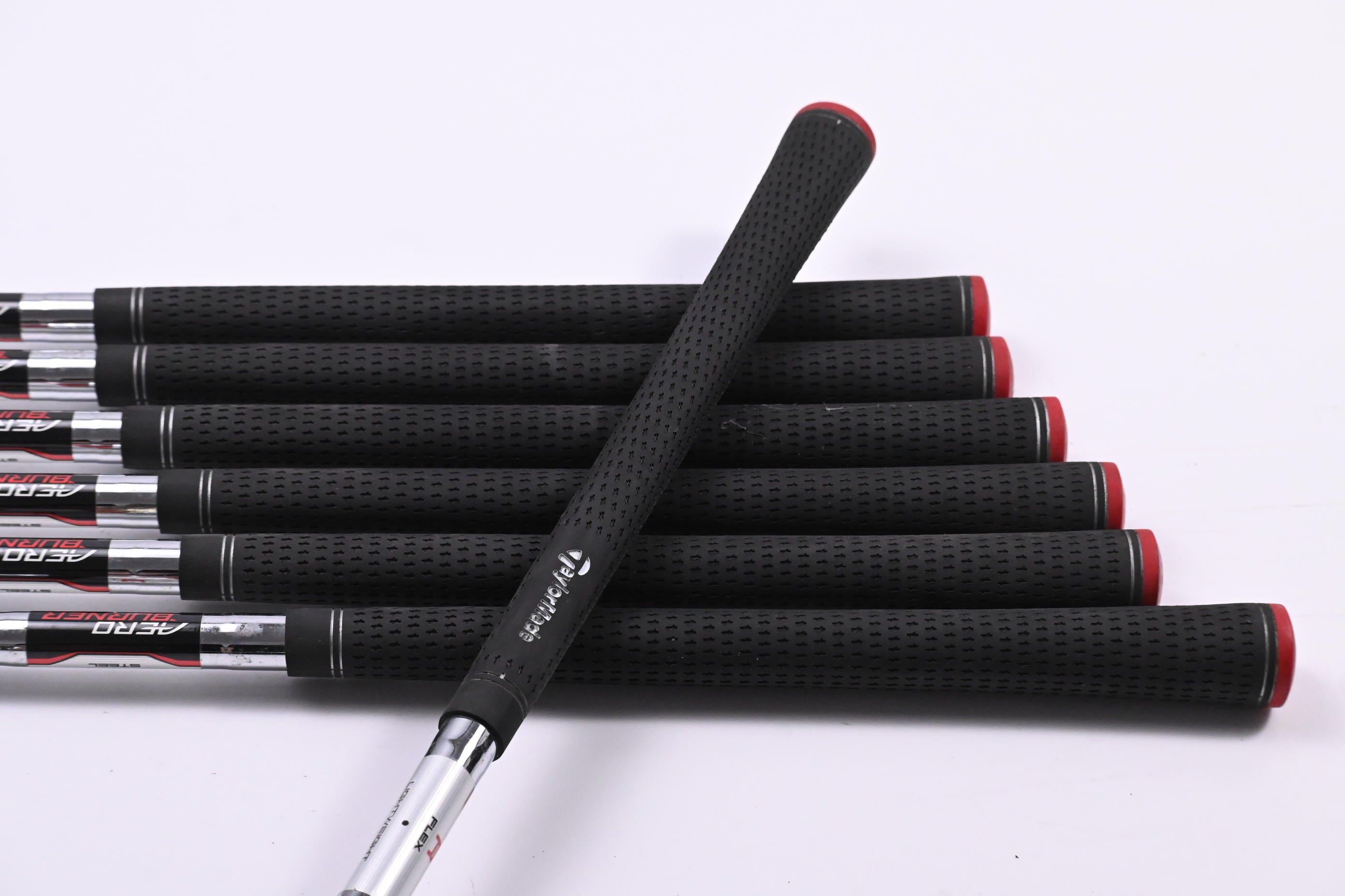 Taylormade Aeroburner Irons / 5-PW+SW / Regular Flex Aero Burner Shafts