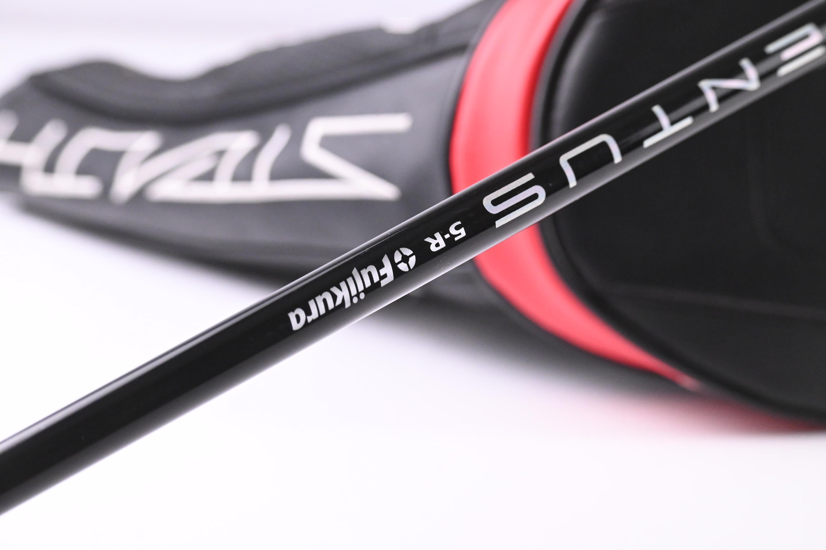 Taylormade Stealth Driver / 9 Degree / Regular Flex Ventus Red 5 Shaft