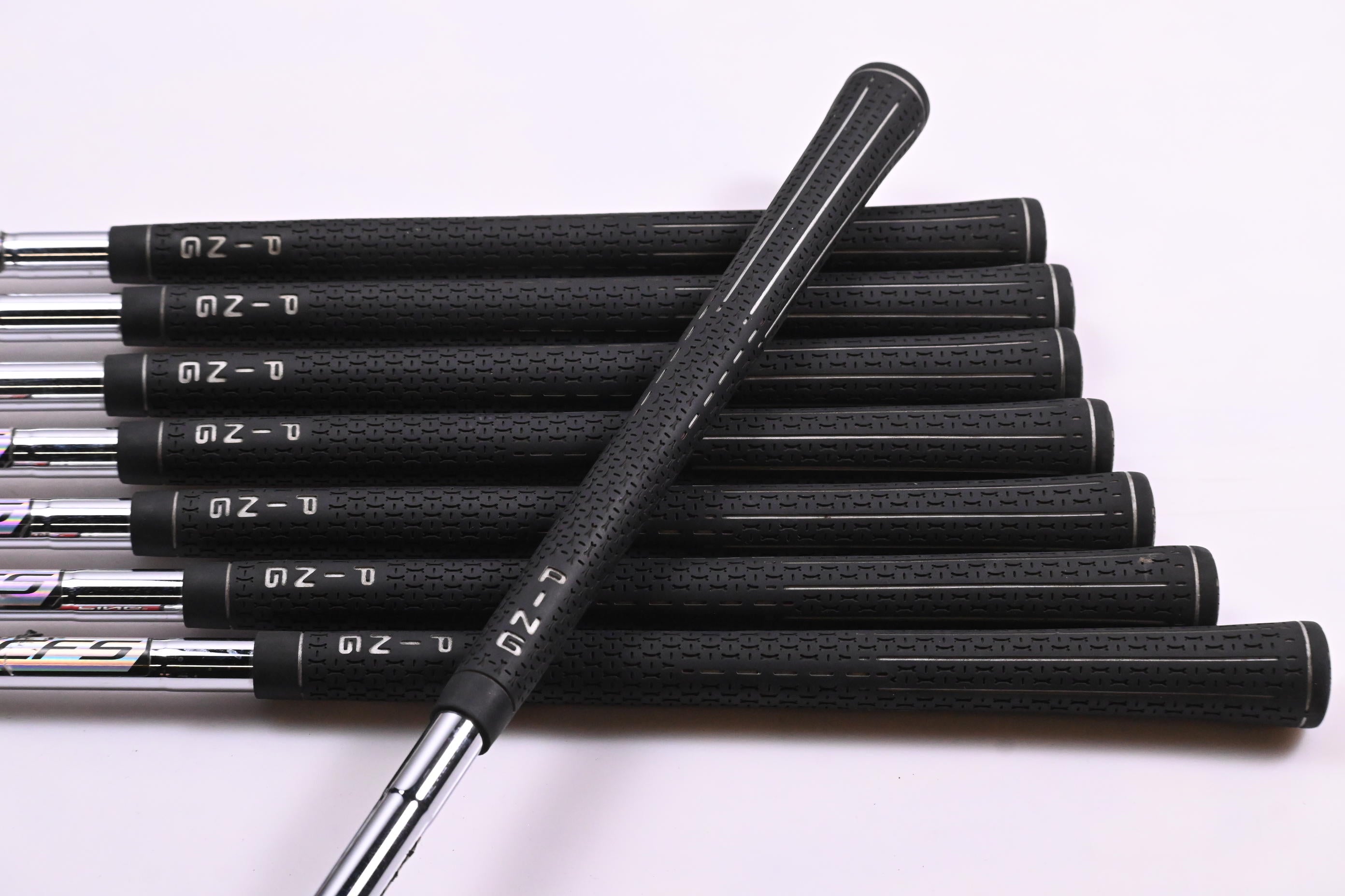 Ping G25 Irons / 5-PW+GW+SW / Black Dot / Regular Flex Ping CFS Shafts