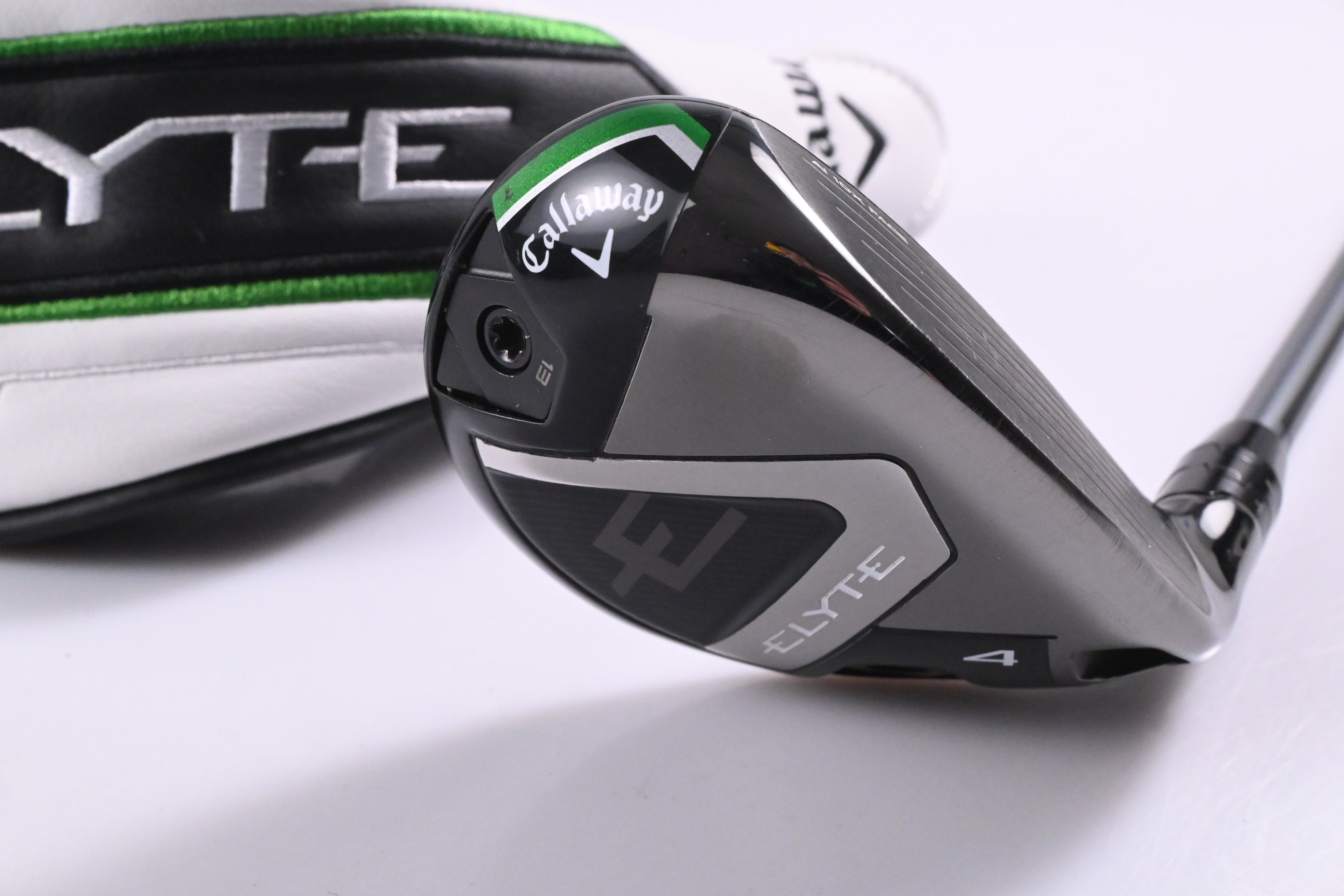 Callaway Elyte #4 Hybrid / 22 Degree / Regular Flex Denali Charcoal 60 Shaft