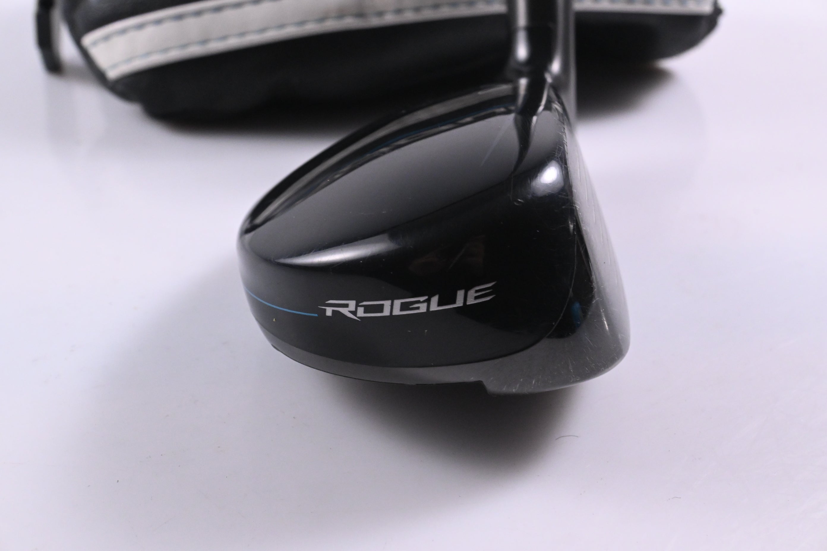 Callaway Rogue #3 Hybrid / 19 Degree / Stiff Flex Aldila Synergy 60 Shaft