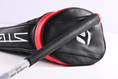 Taylormade Stealth Driver / 9 Degree / Regular Flex Air Speeder 45 Shaft