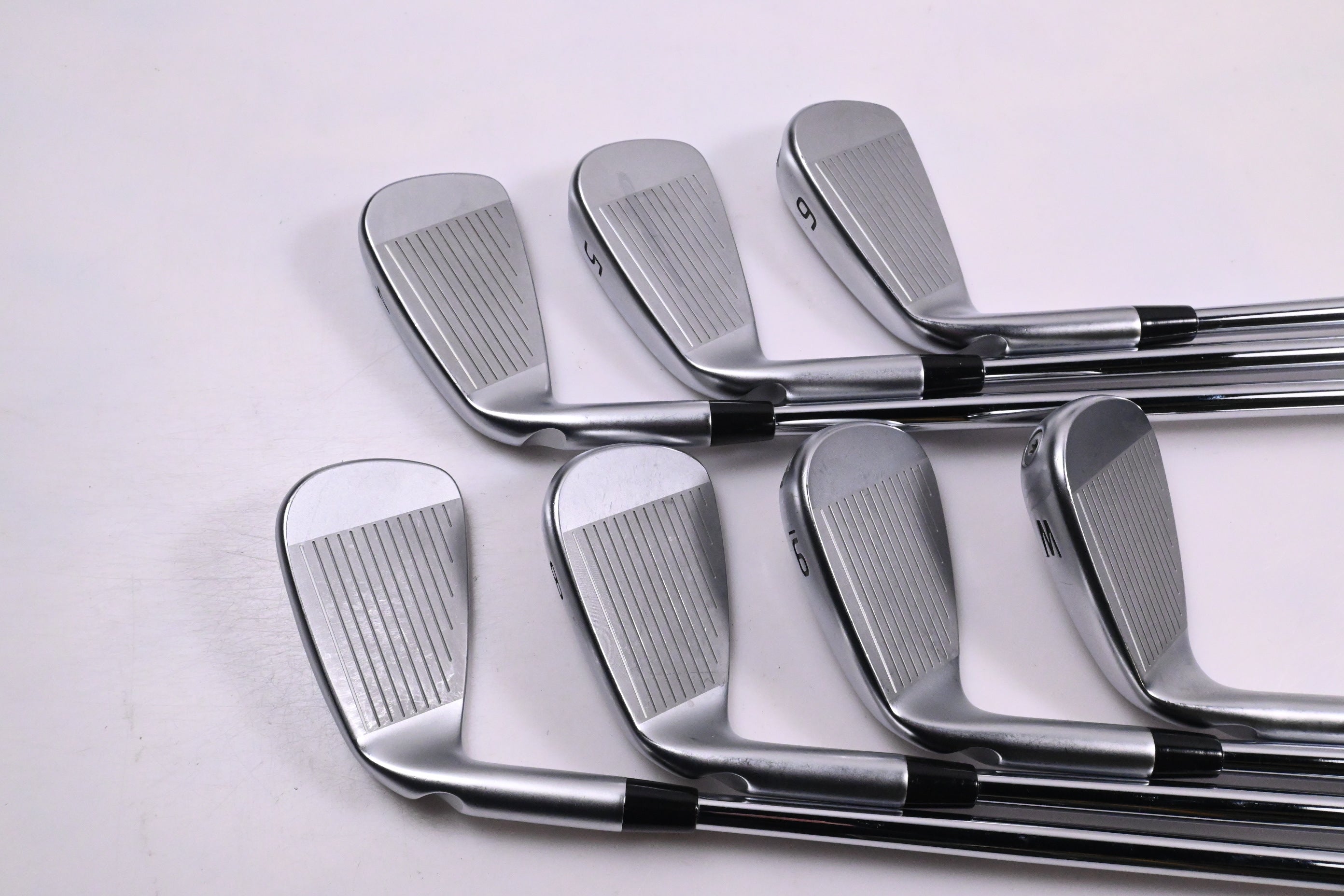 Ping I240 Irons / 4-PW / Blue Dot / Stiff Flex Dynamic Gold 105 S300 Shafts
