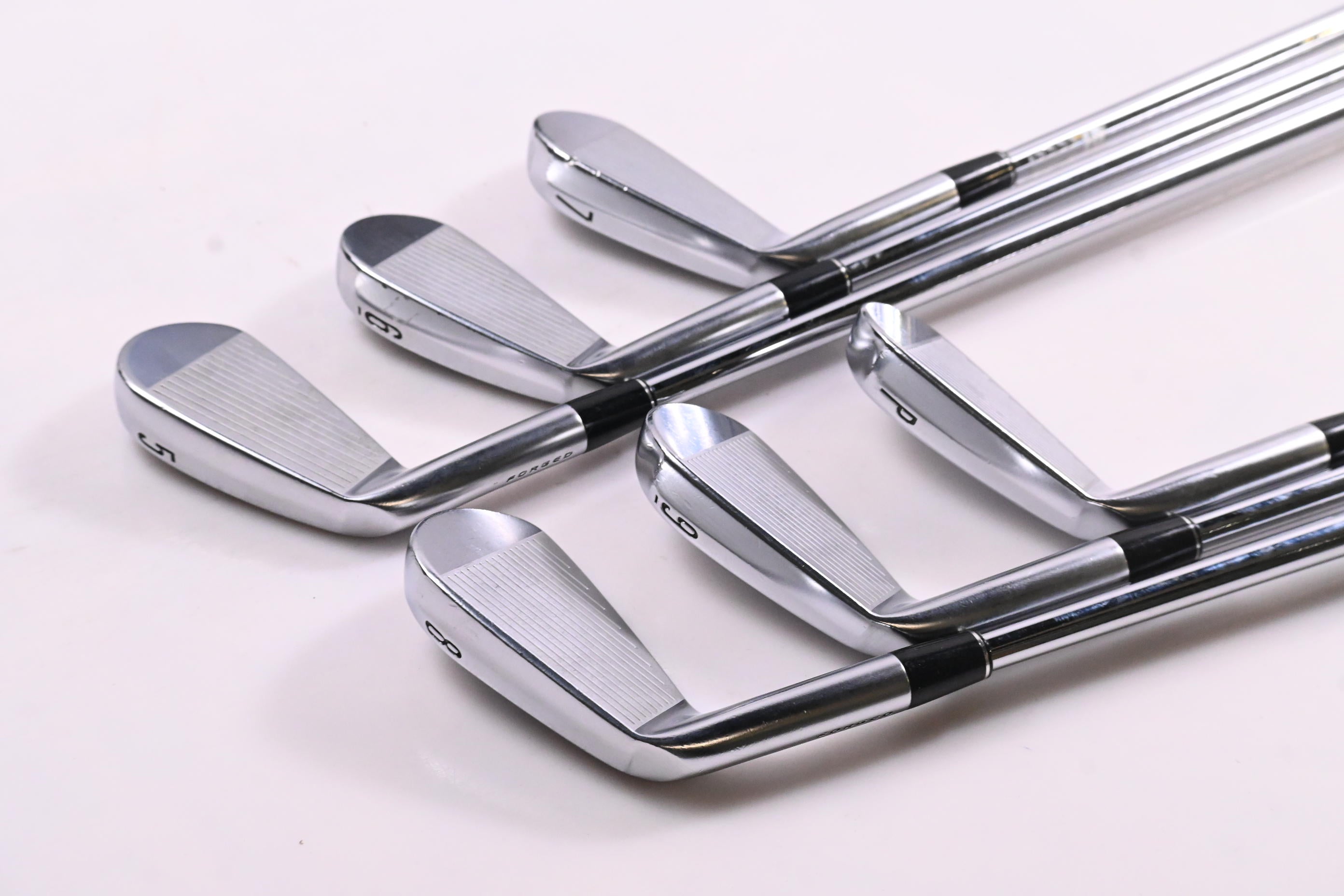 Srixon ZX7 MK II Irons 2023 / 5-PW / Stiff Flex NS Pro Modus 3 Tour 120 Shafts