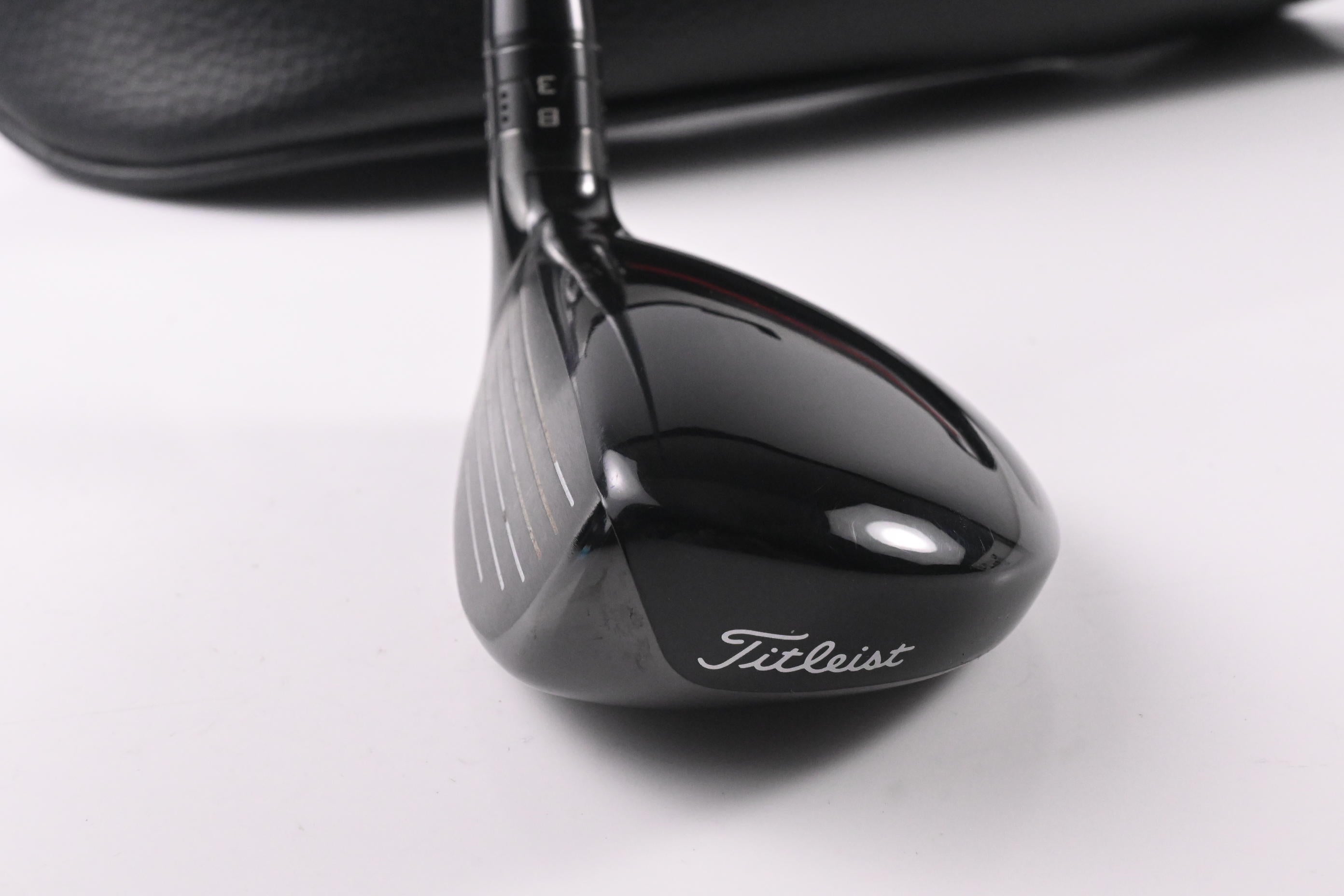 Left Hand Titleist GT2 #5 Hybrid / 24 Degree / Regular Flex Fujikura Air Speeder