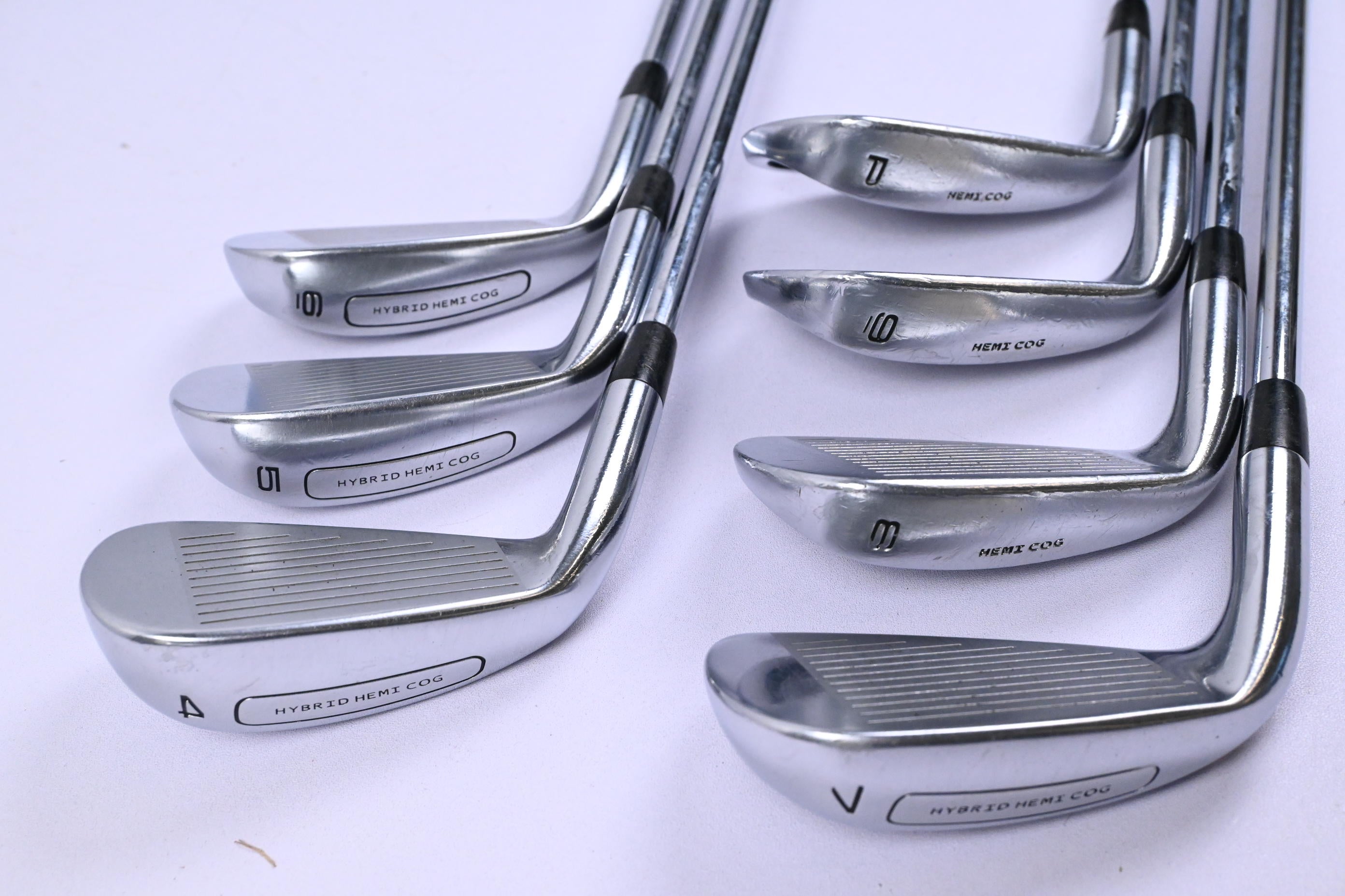 Mizuno MX-900 Irons / 4-PW / Regular Flex Dynamic Gold Lite R300 Shafts