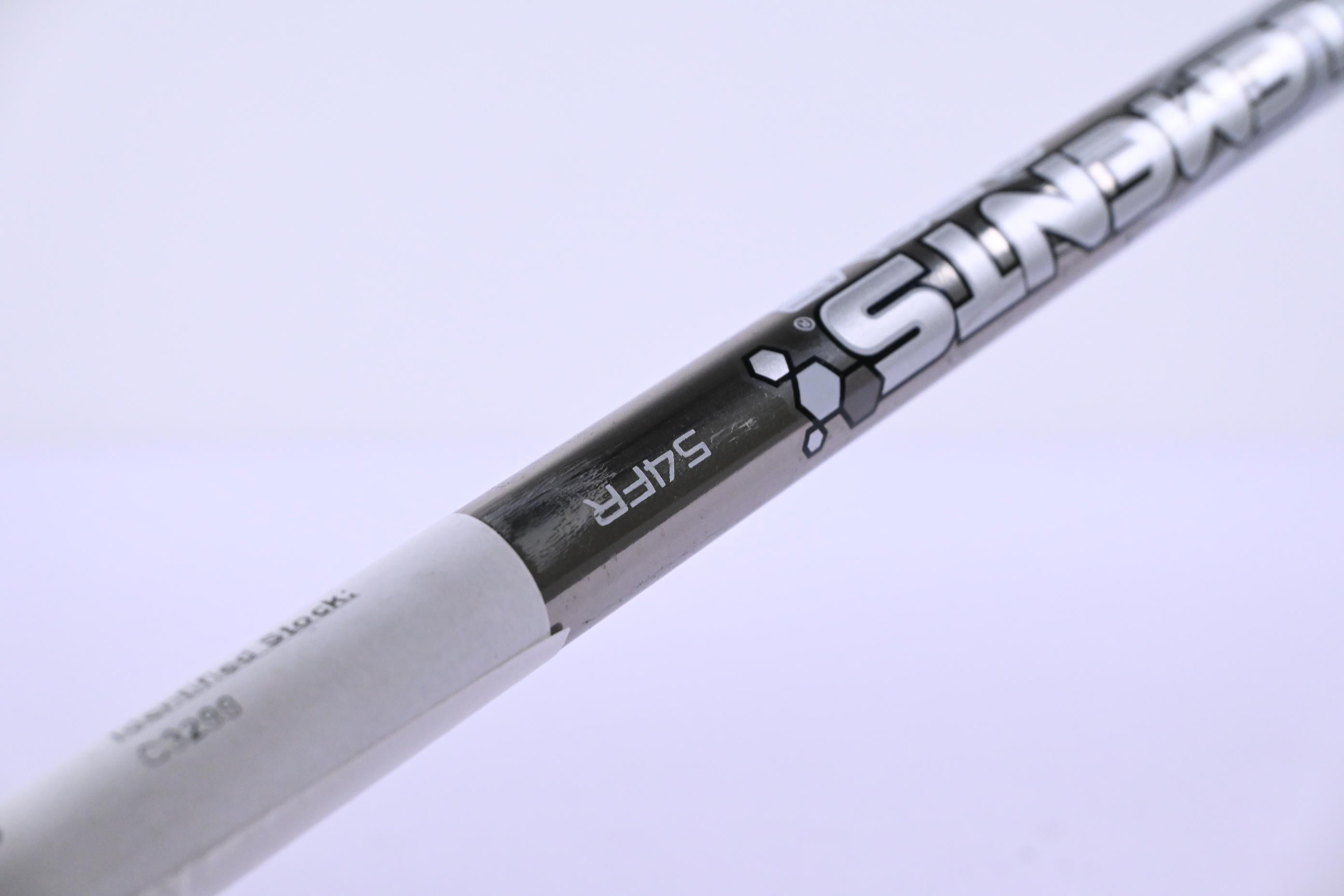 Wilson D200 #4 Hybrid / 22 Degree / Regular Flex UST Elements Chrome 54 Shaft