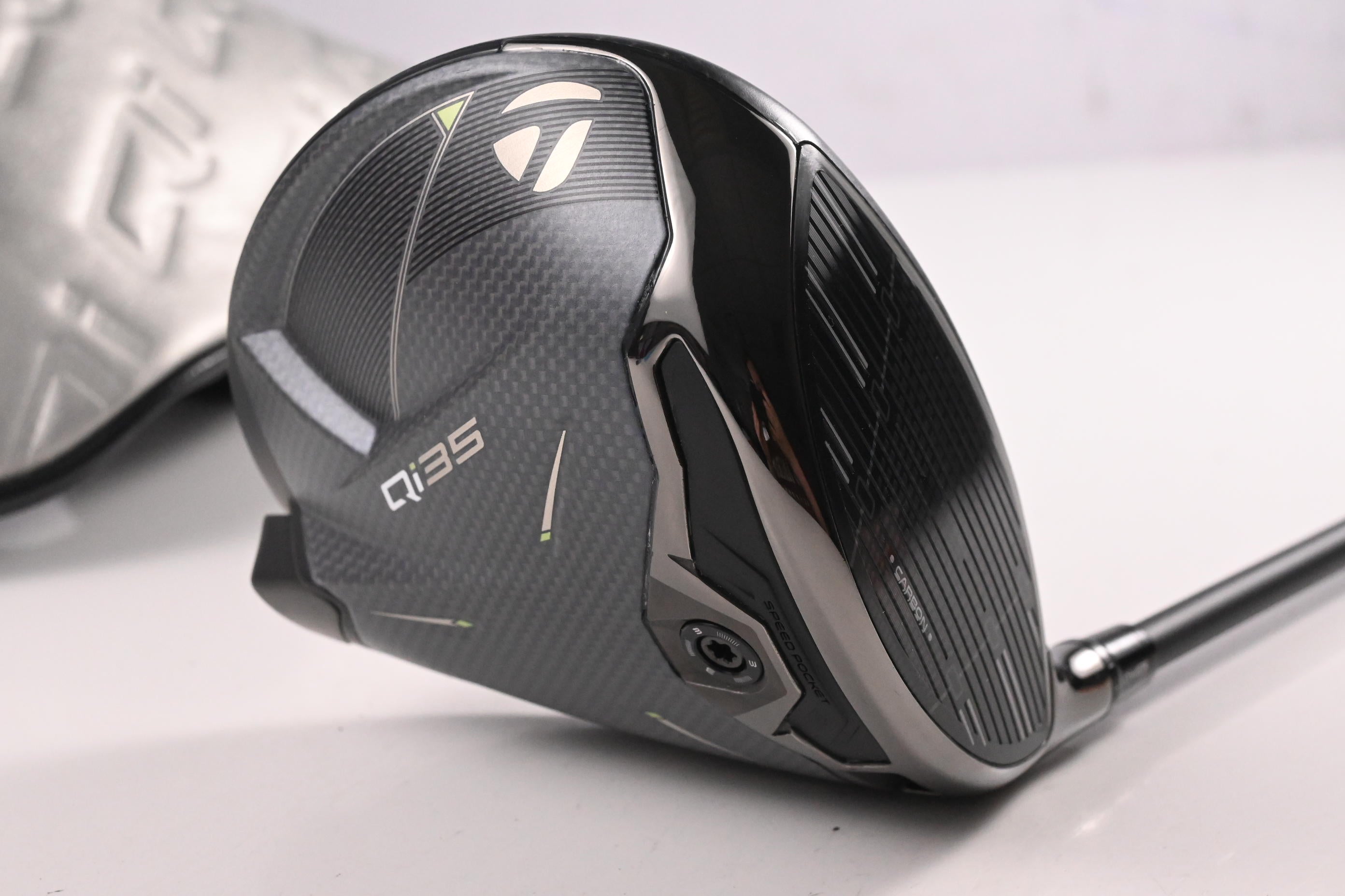 Taylormade Qi35 Driver / 10.5 Degree / Stiff Flex Fujikura Ventus Blue '25 5