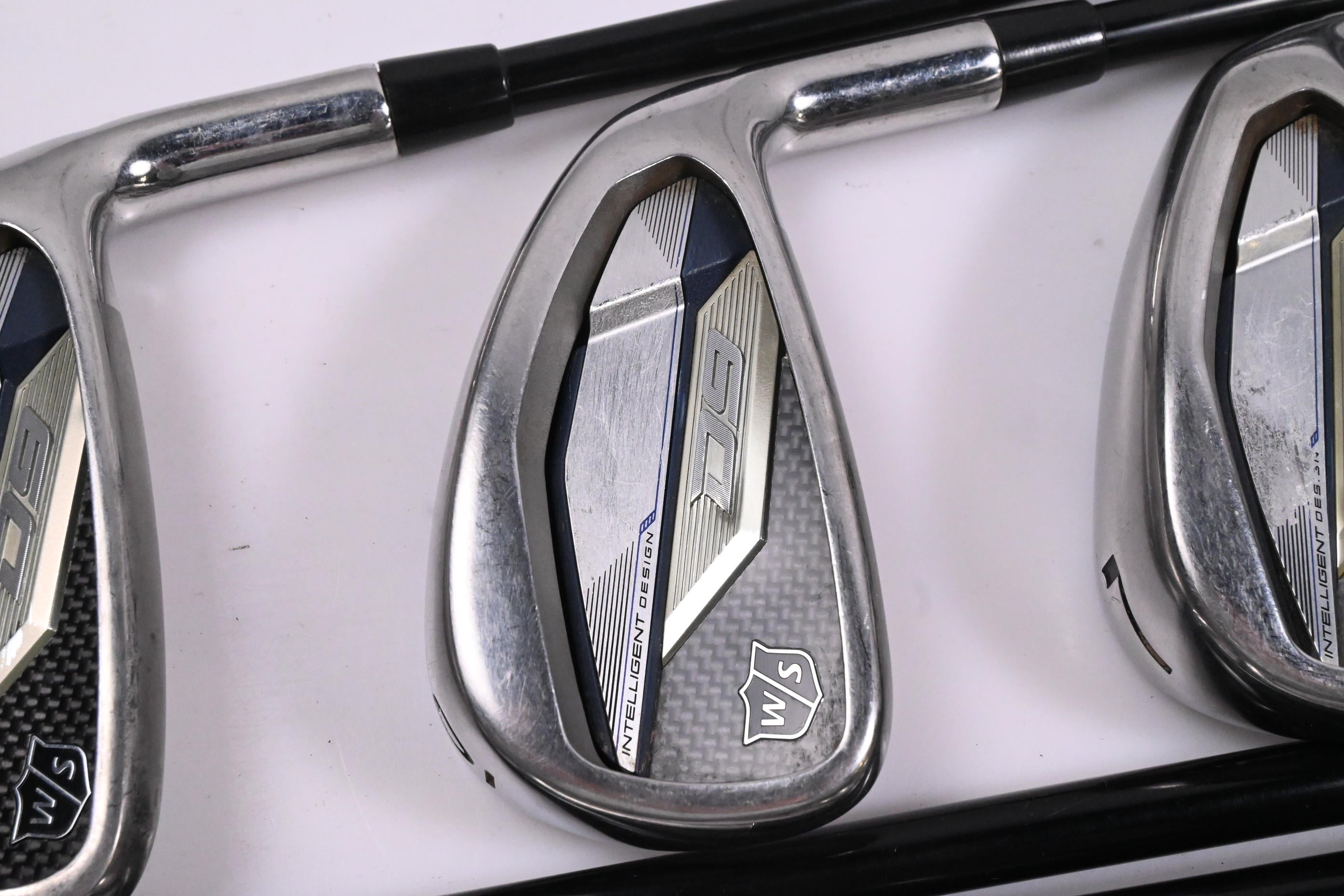 Wilson D9 Irons / 5-PW+GW / Regular Flex Tensei AV Silver 60 Shafts