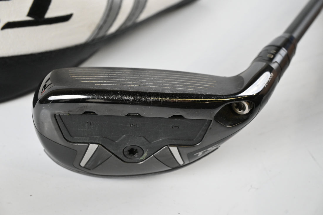Titleist TSi3 #2 Hybrid / 18 Degree / X-Flex Tour AD IZ-95 Shaft
