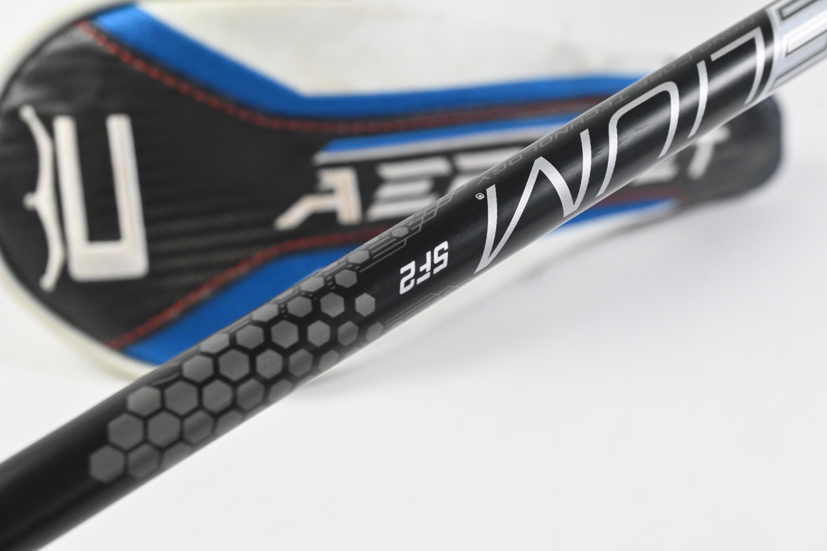 Cobra Aerojet Max #7 Wood / 21.5 Degree / Senior Flex Helium Black 5 Shaft