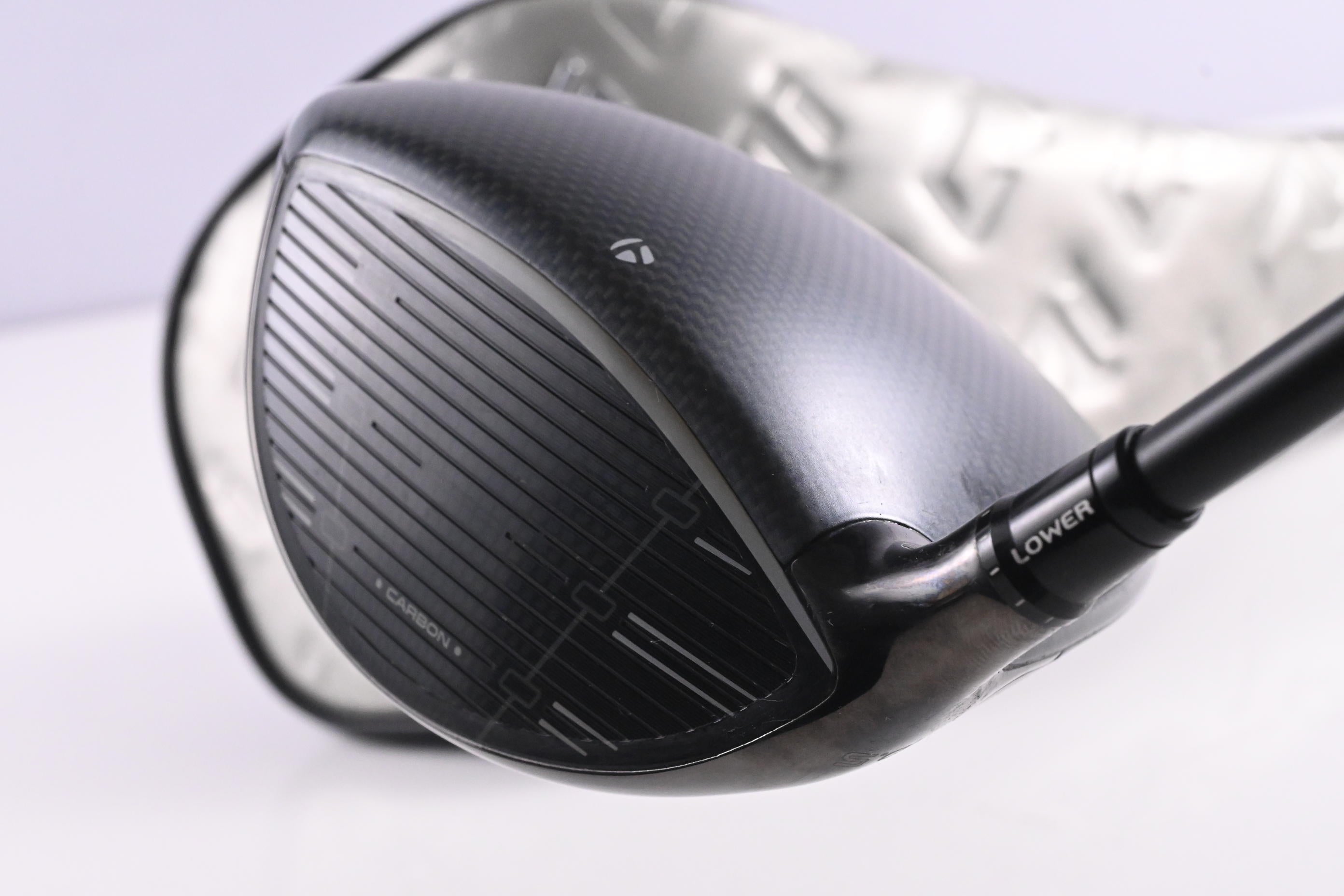 Taylormade Qi35 Driver / 10.5 Degree / Regular Flex Ventus Blue 5 Shaft