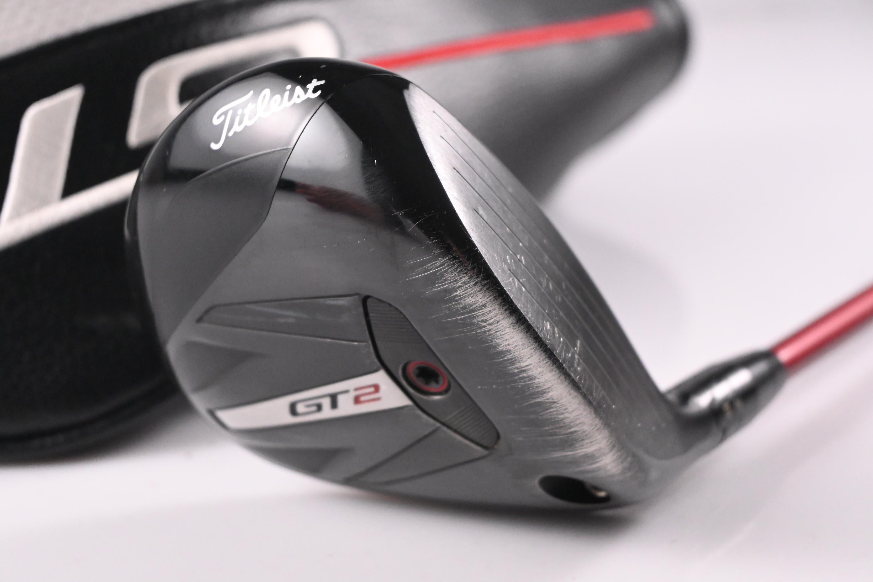 Titleist GT2 #5 Wood / 18 Degree / Regular Flex Denali Red 60 Shaft