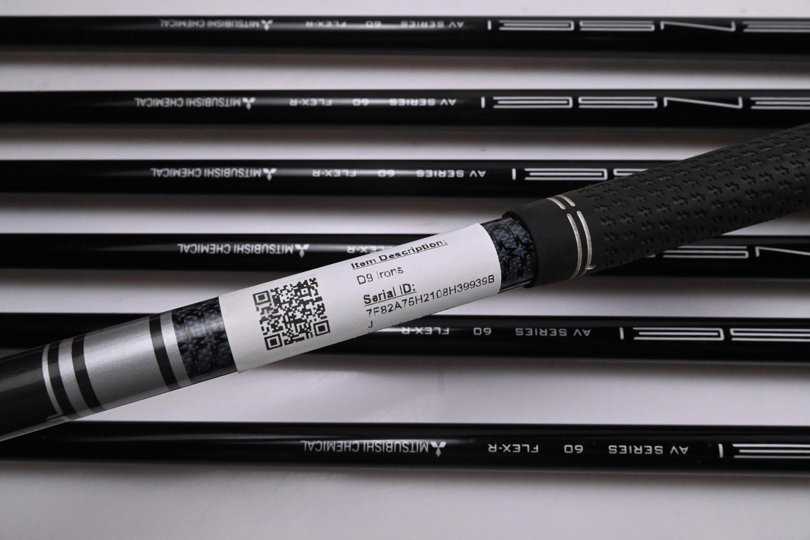 Wilson D9 Irons / 5-PW+GW / Regular Flex Tensei AV Silver 60 Shafts