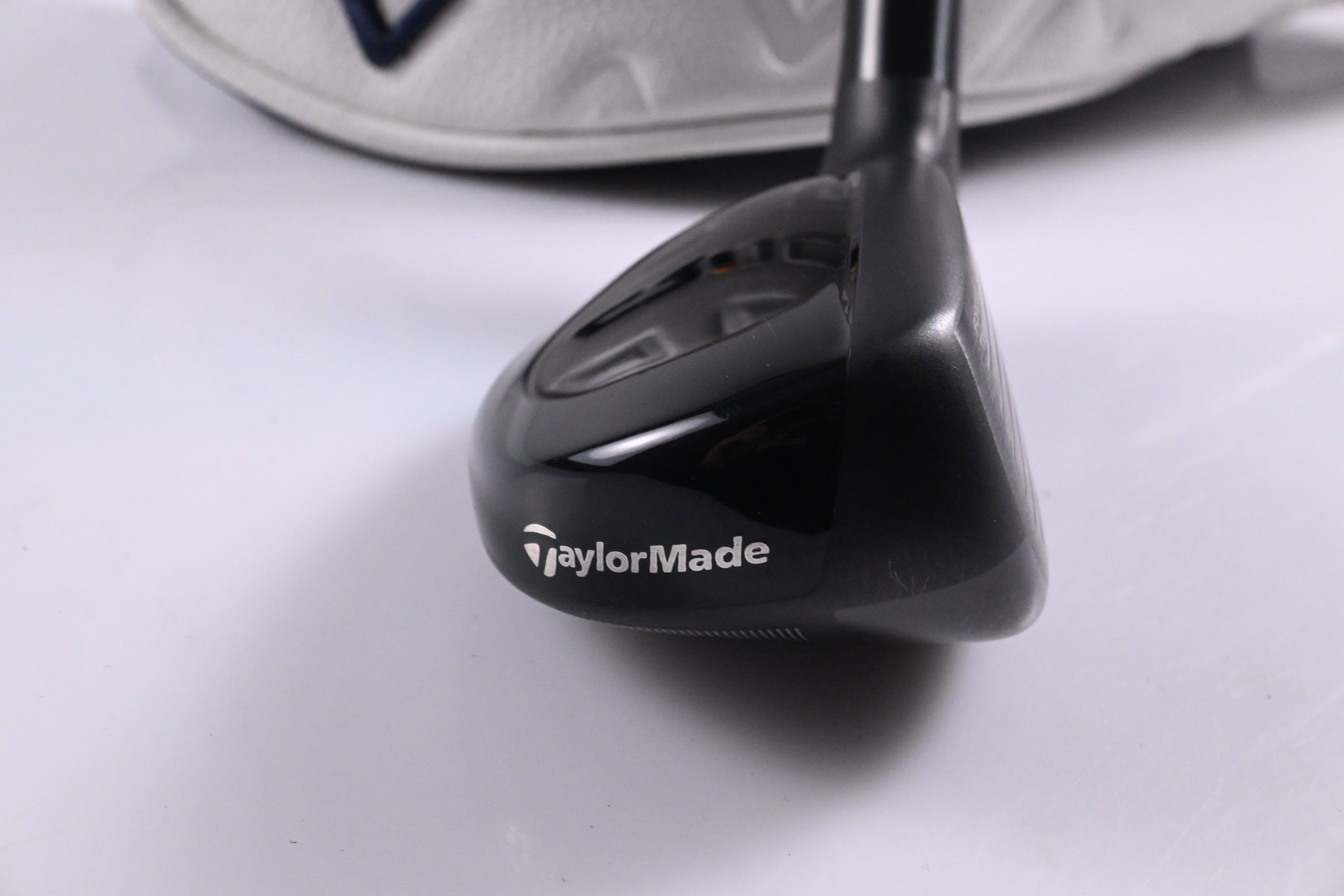 Taylormade Qi10 Tour #3 Hybrid / 19.5 Degree / Stiff Flex Tensei AV Limited Blue