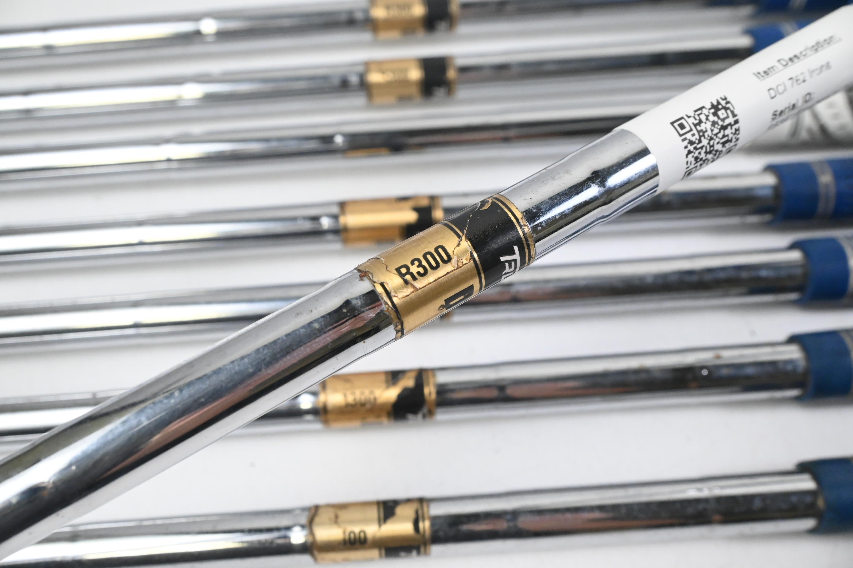 Titleist DCI 762 Irons / 3-PW / Regular Flex Dynamic Gold R300 Shaft
