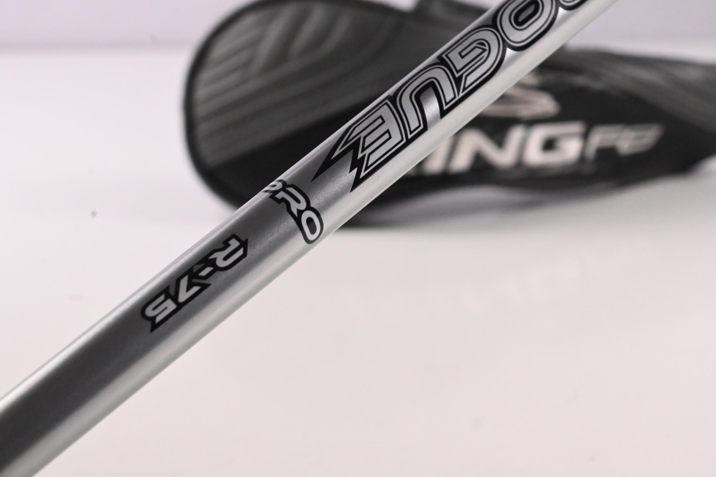 Cobra King F8 #3 Hybrid / 19 Degree / Regular Flex Aldila Rogue 75 Shaft