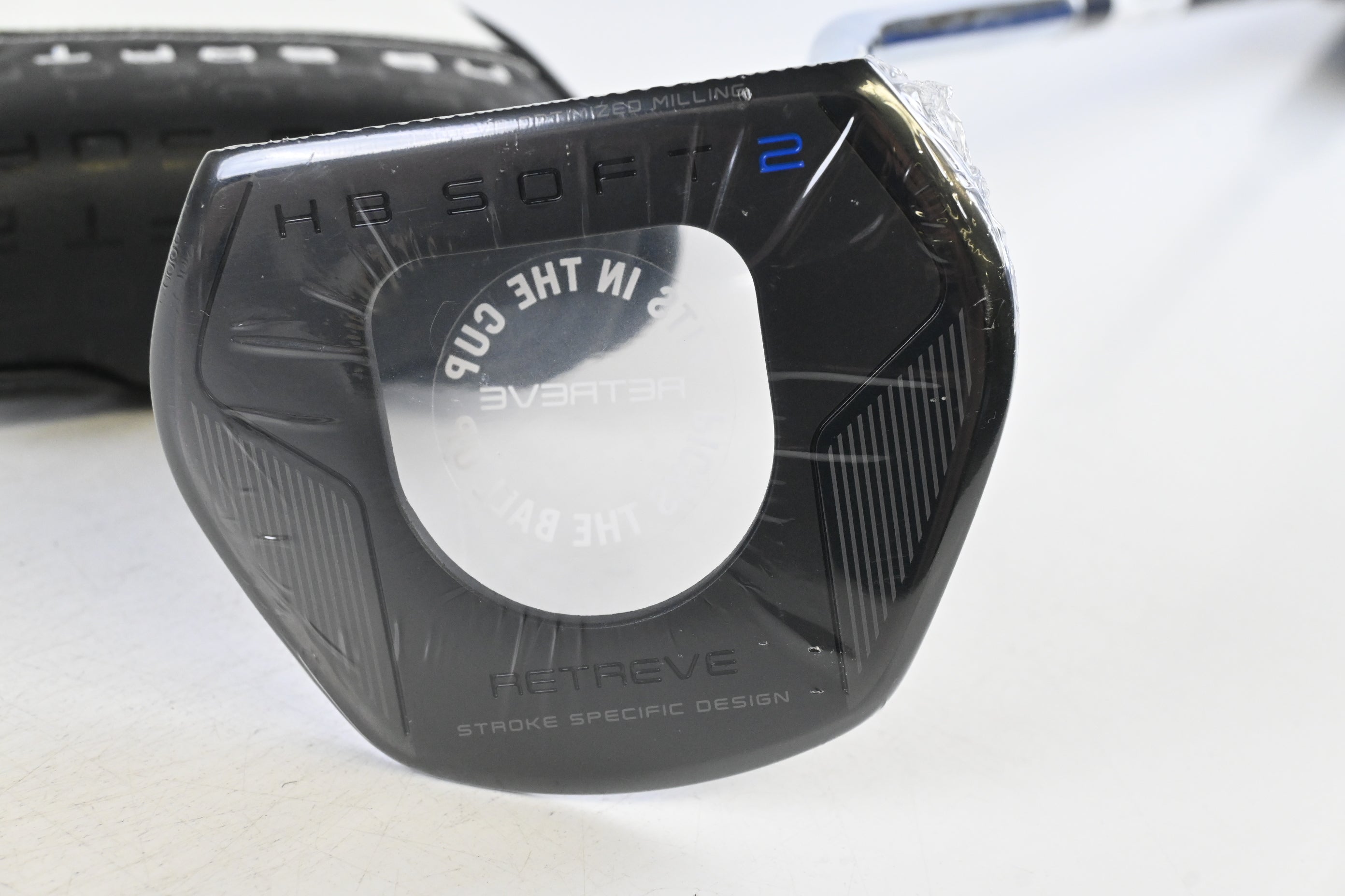 Cleveland HB Soft 2 Black Satin Retreve Putter / 34 Inch