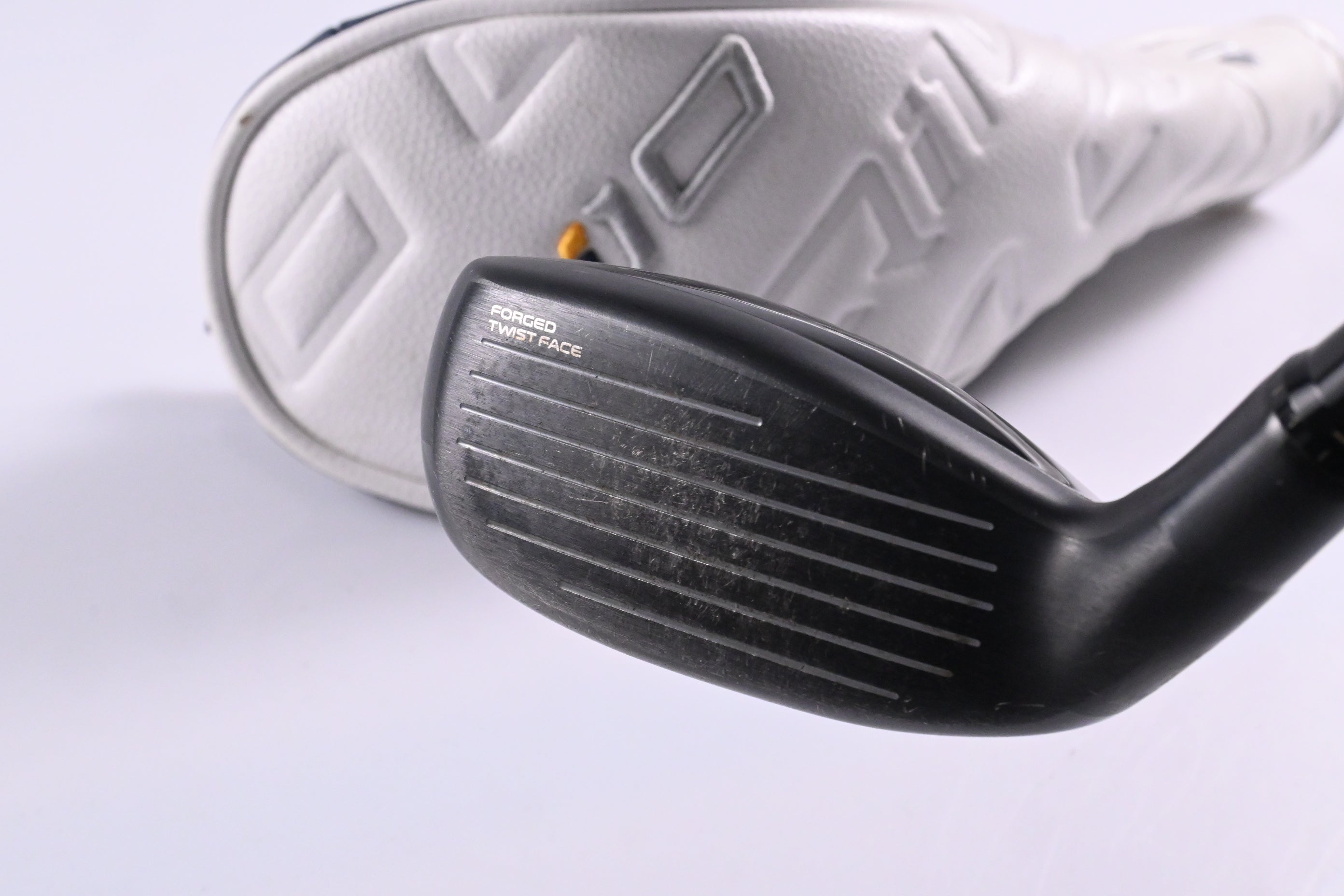 Taylormade Qi10 Tour #3 Hybrid / 19.5 Degree / Stiff Flex Tensei AV Limited Blue
