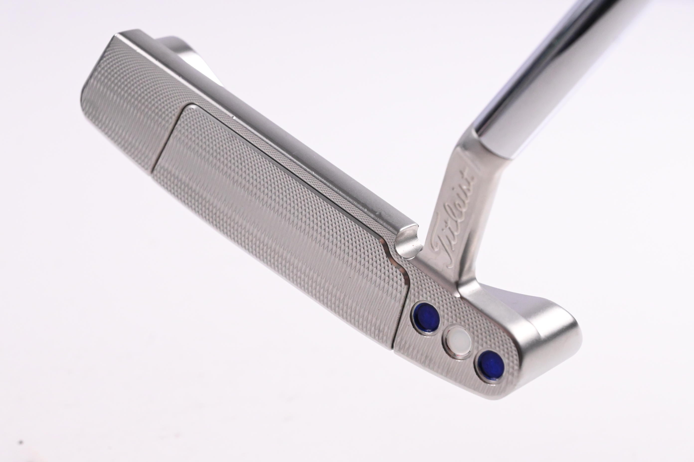 Scotty Cameron Studio Select Newport 2.7 Putter / 34 Inch