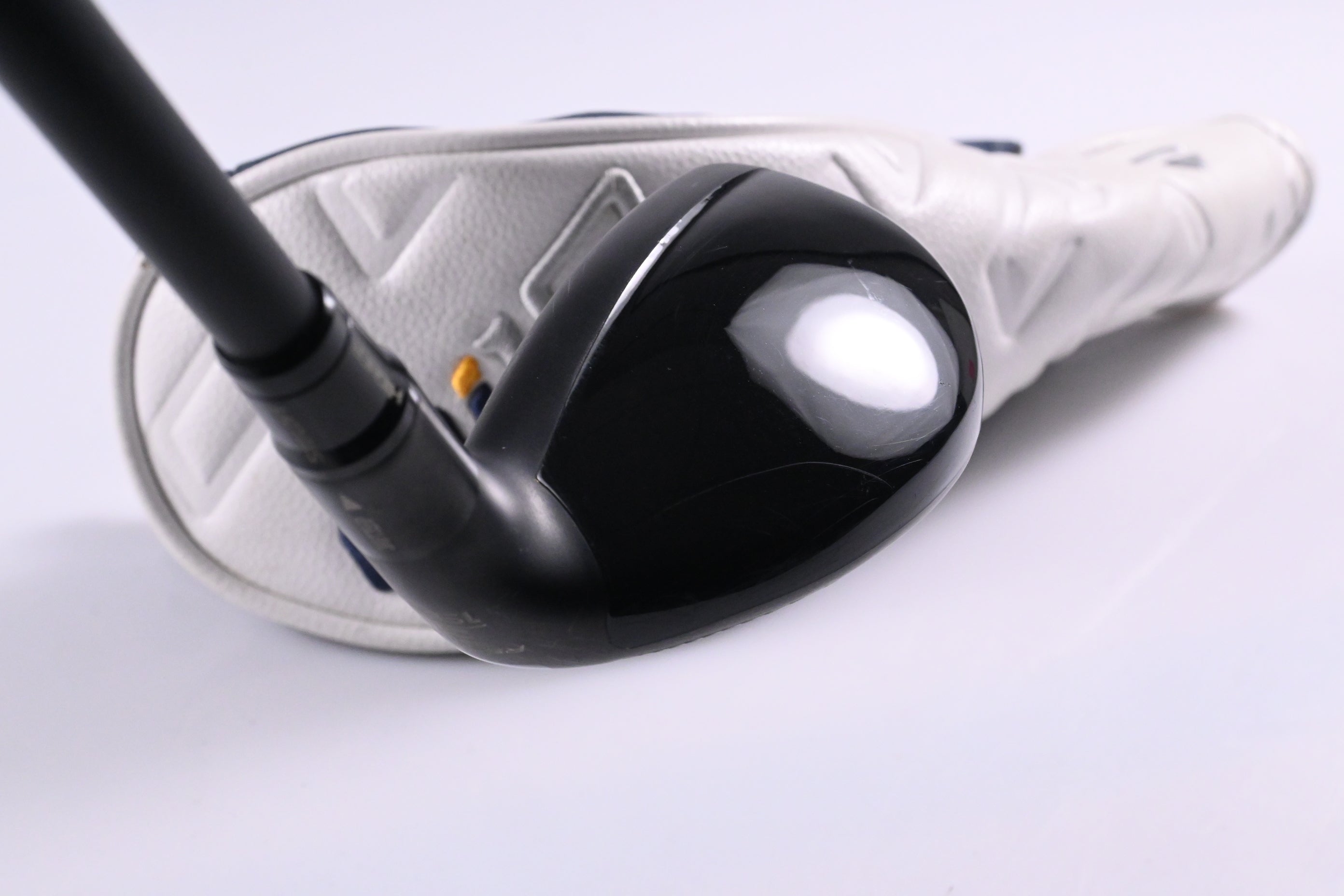 Taylormade Qi10 Tour #3 Hybrid / 19.5 Degree / Stiff Flex Tensei AV Limited Blue