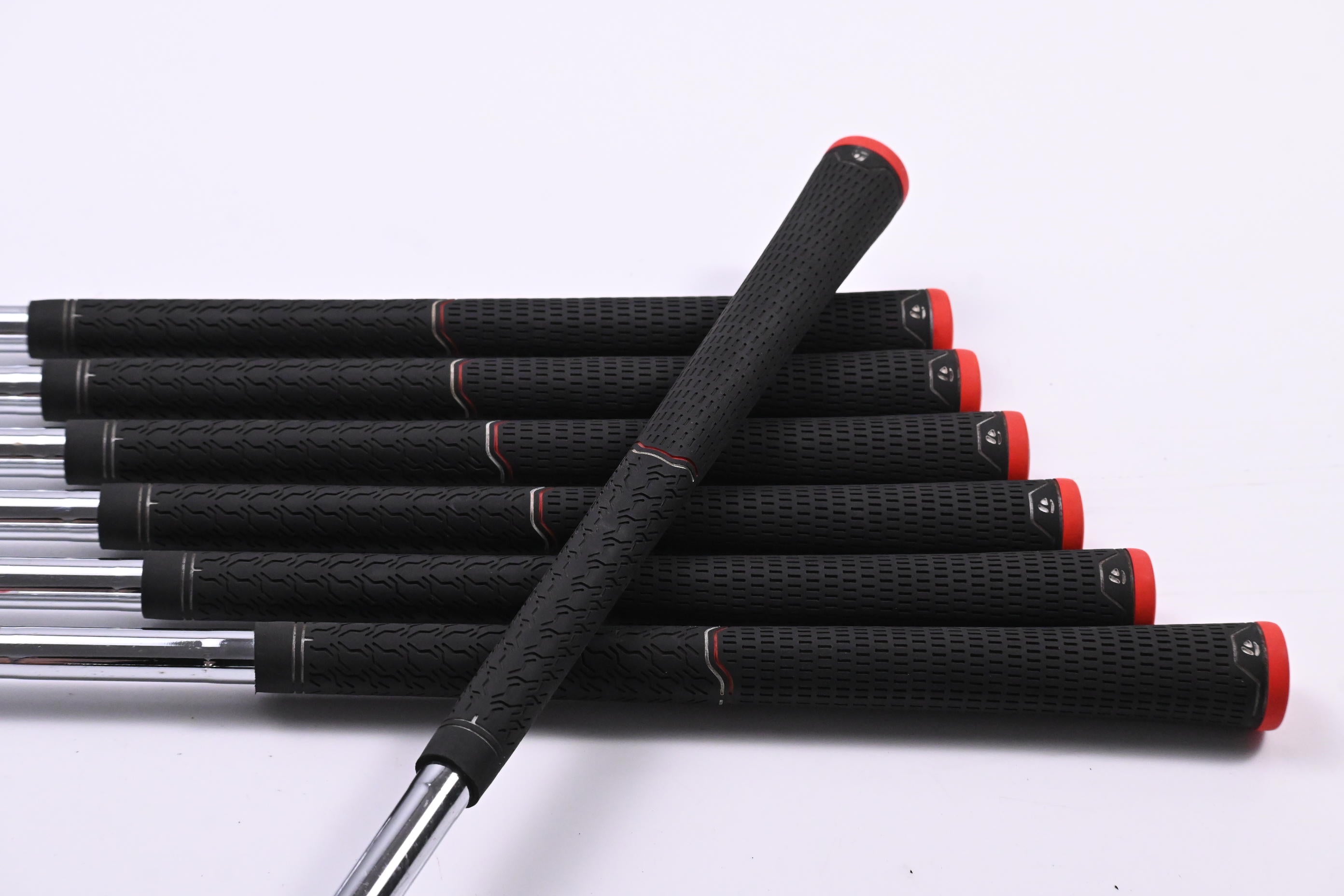 Taylormade M6 Irons / 5-PW+SW / Regular Flex KBS Max 85 Shafts