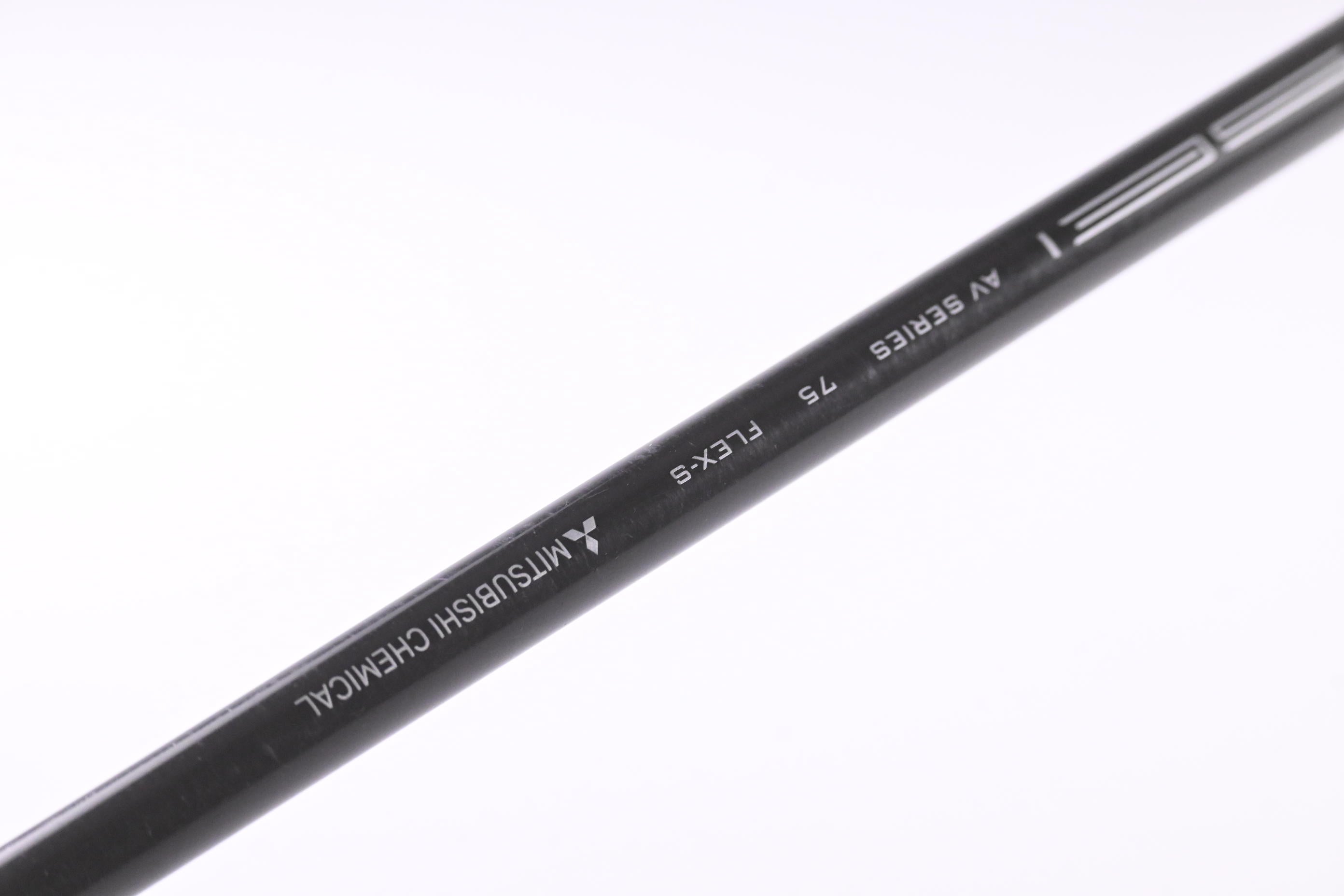 Titleist TSi2 #3 Wood / 15 Degree / Stiff Flex Tensei AV RAW White 75 Shaft