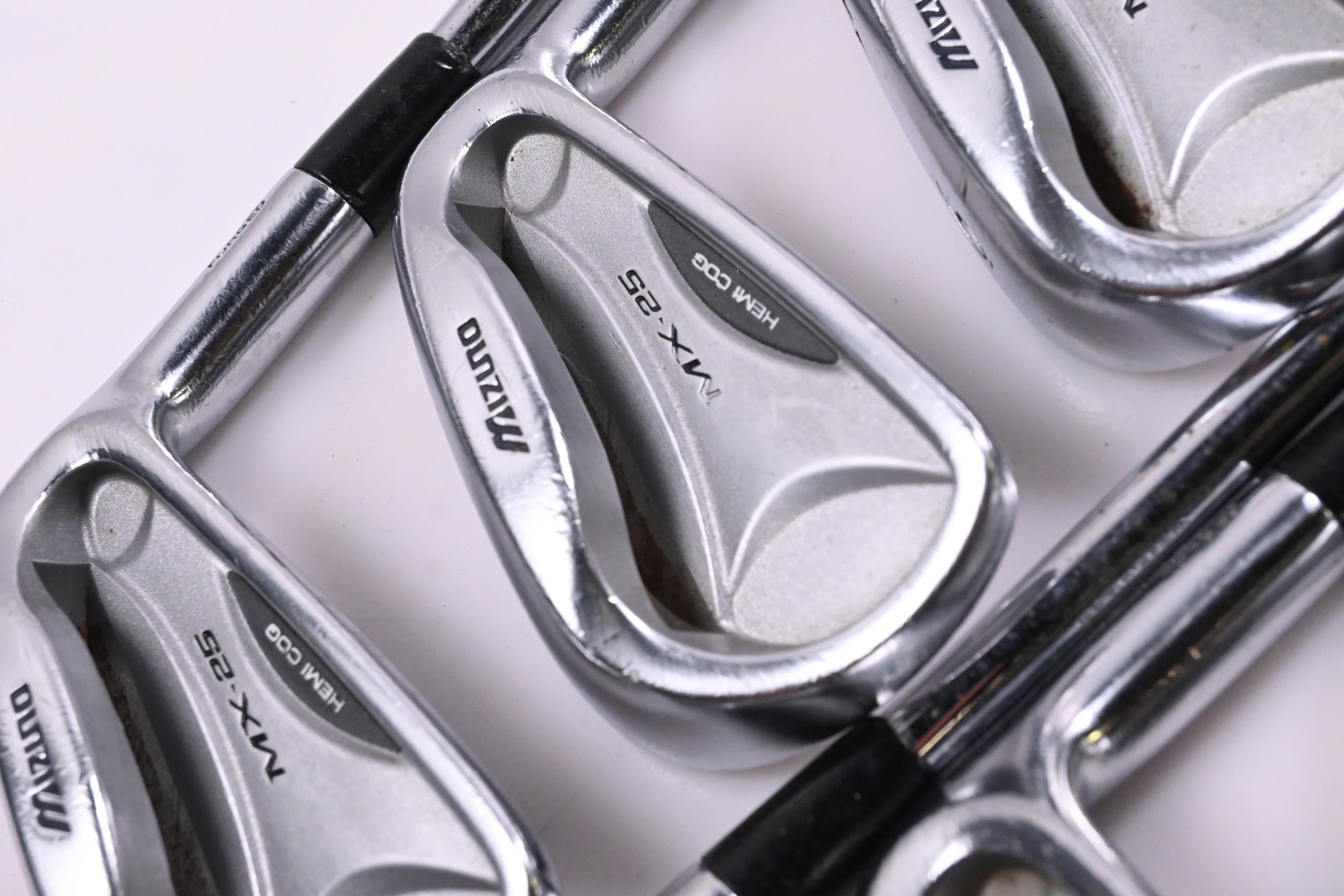 Mizuno MX-25 Irons / 4-9i / Regular Flex Dynalite Gold SL R300 Shafts