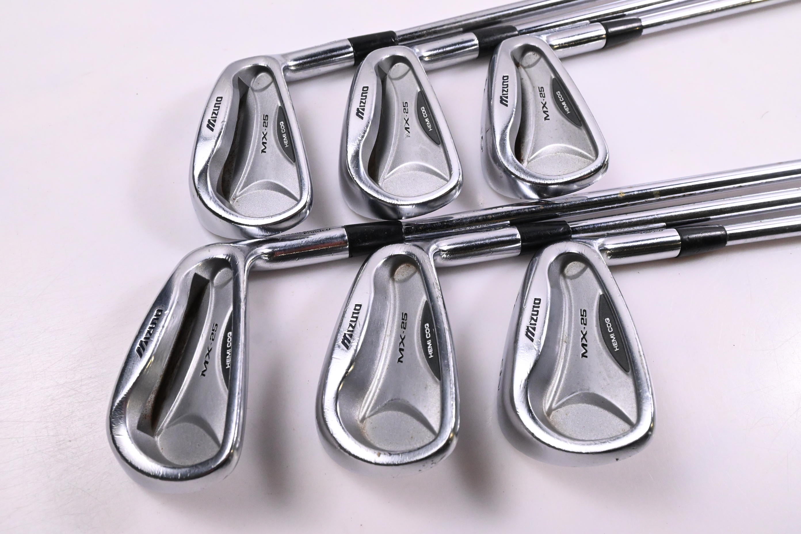 Mizuno MX-25 Irons / 4-9i / Regular Flex Dynalite Gold SL R300 Shafts