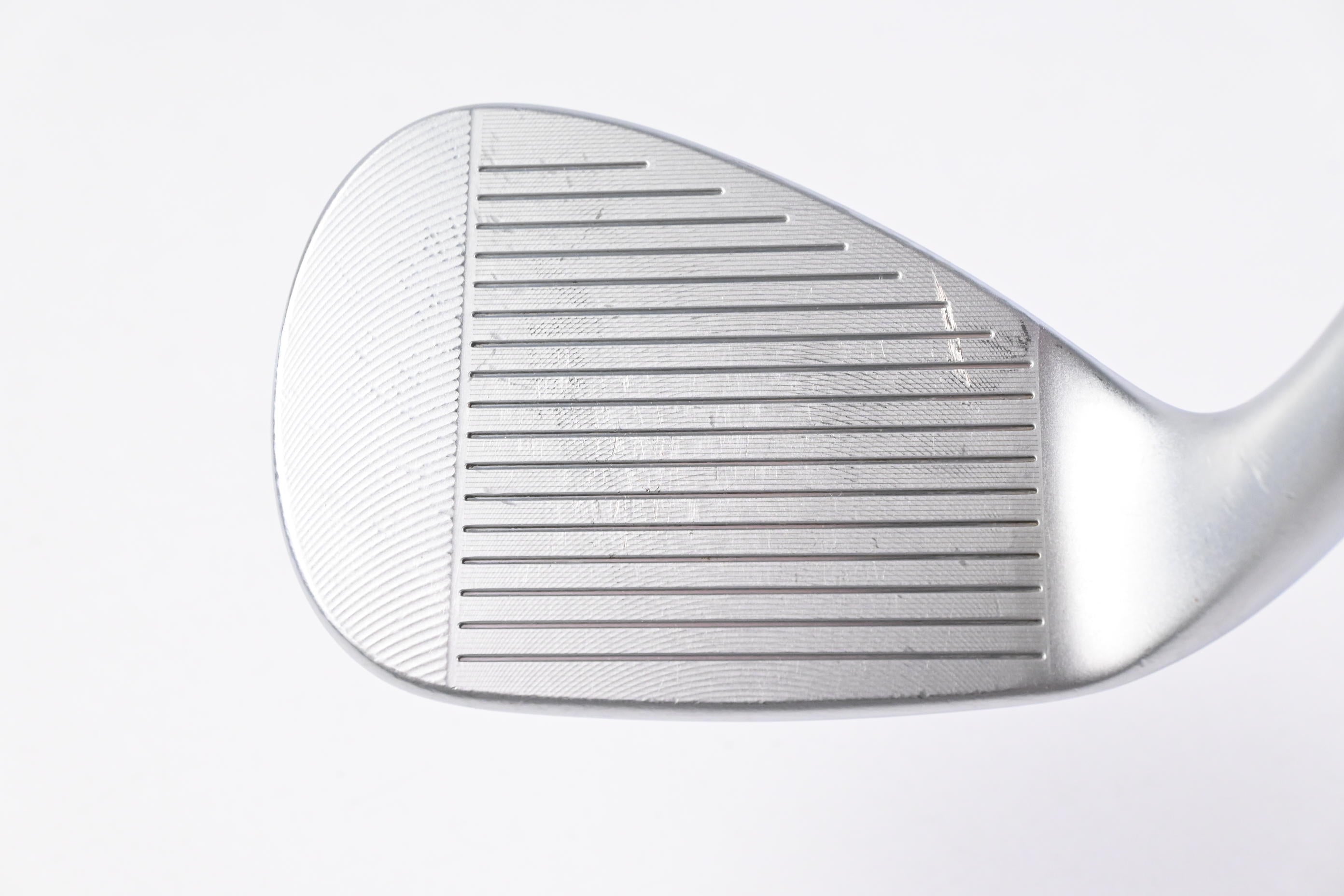 Cleveland CBX 2 Gap Wedge / 50 Degree / Wedge Flex Dynamic Gold 115 Shaft