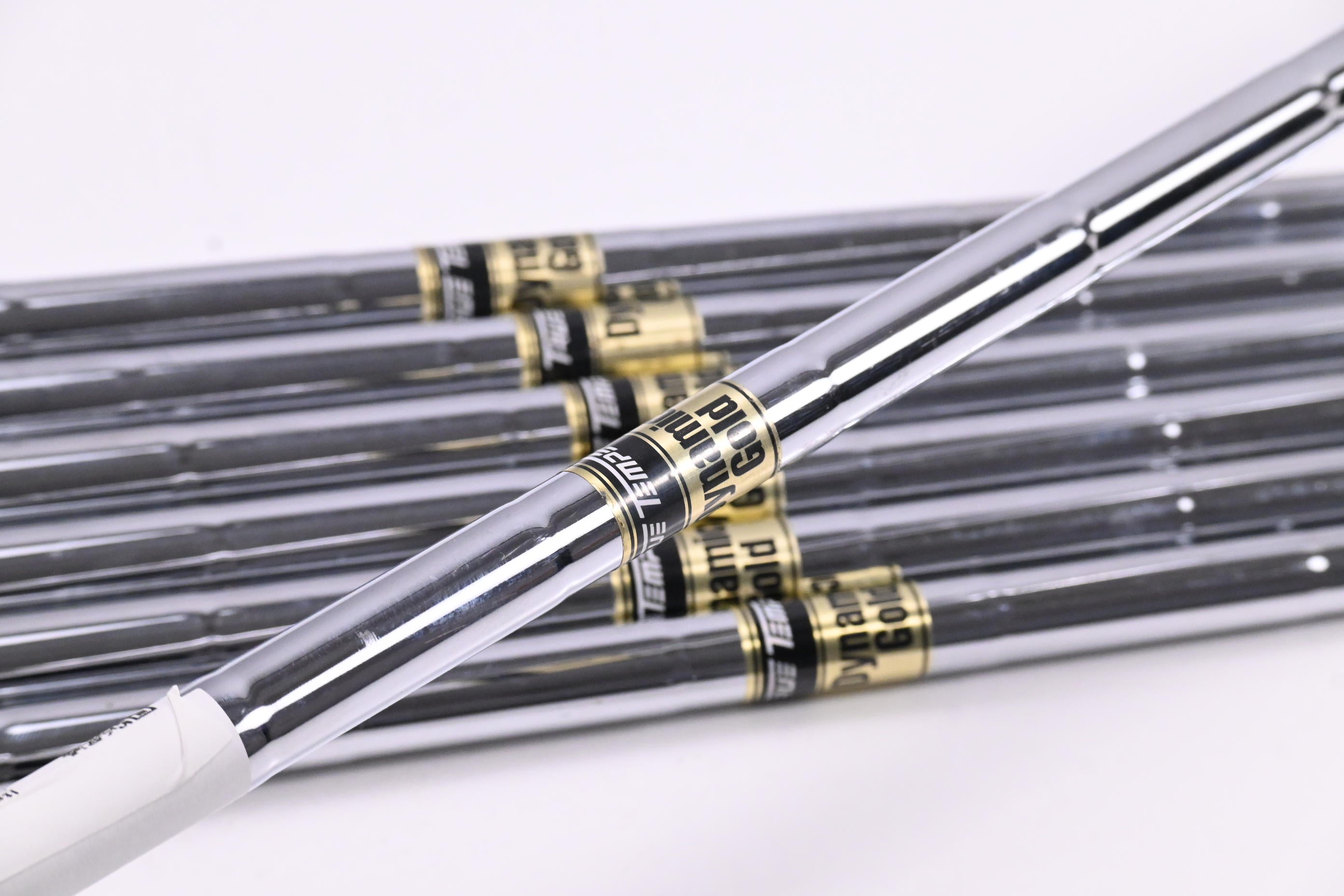 Dynamic Gold X100 Shafts / X-Flex / Set of 7 / .355" Tip