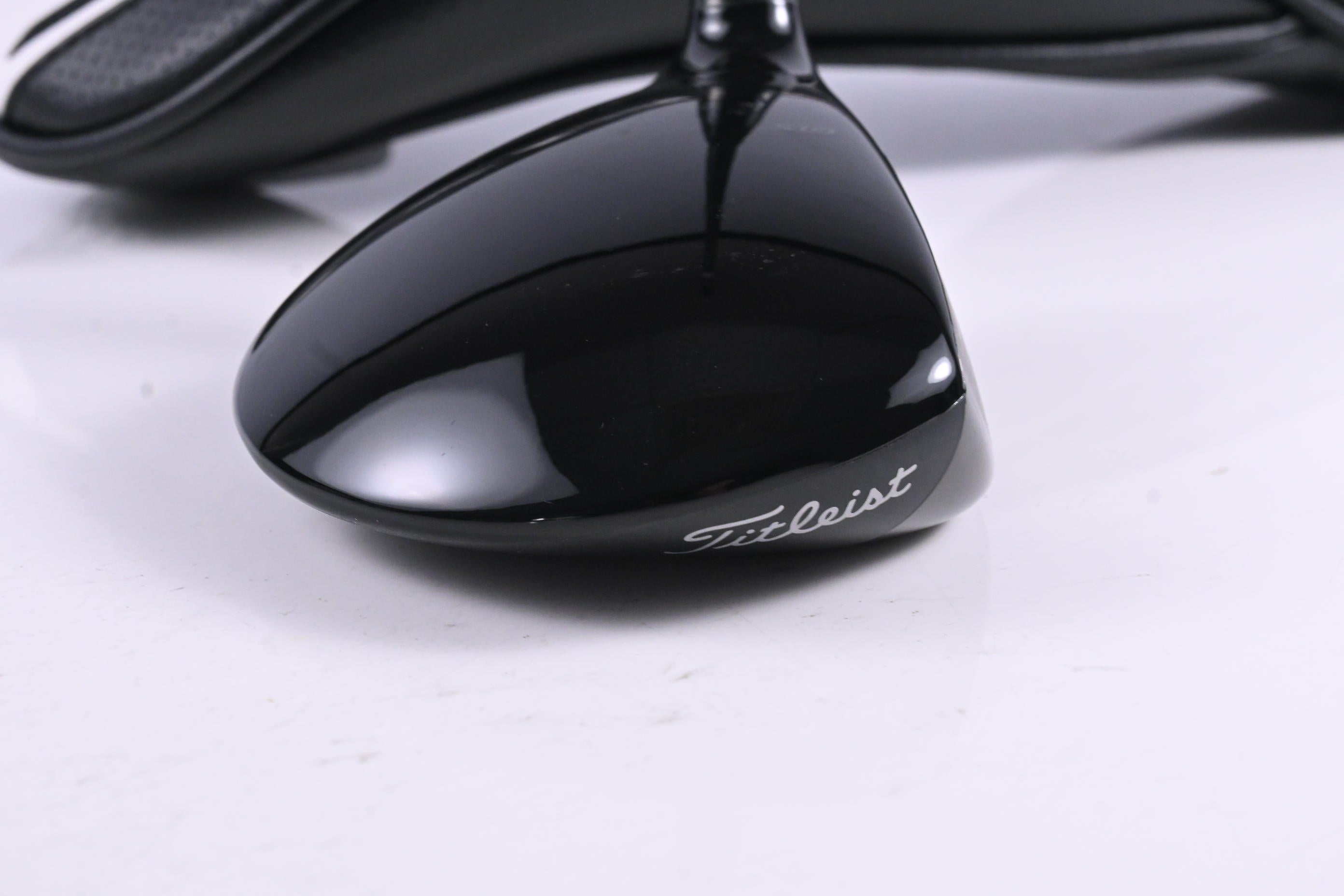 Titleist GTS3 #5 Wood / 18 Degree / Stiff Flex Project X Titan Black 70 Shaft