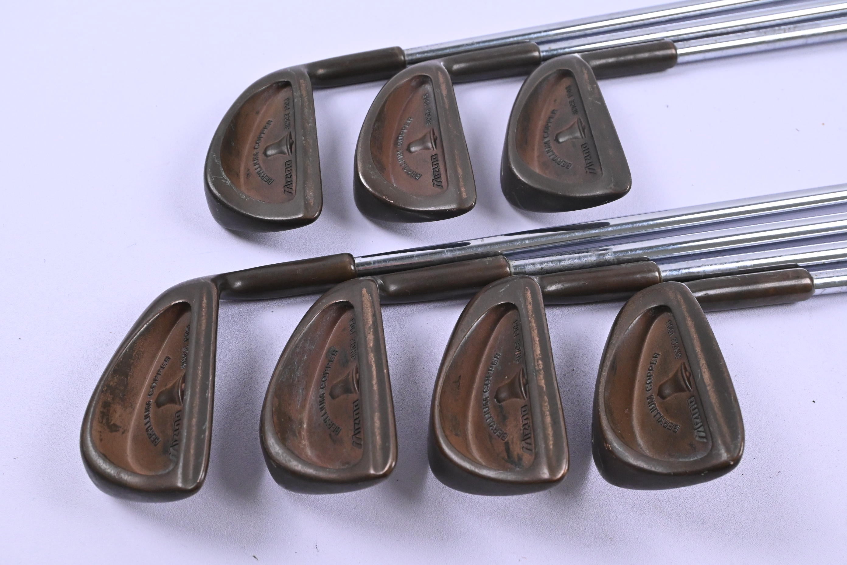 Mizuno Beryllium Copper Irons / 5-PW+SW / Regular Flex Dynamic Gold R400 Shafts