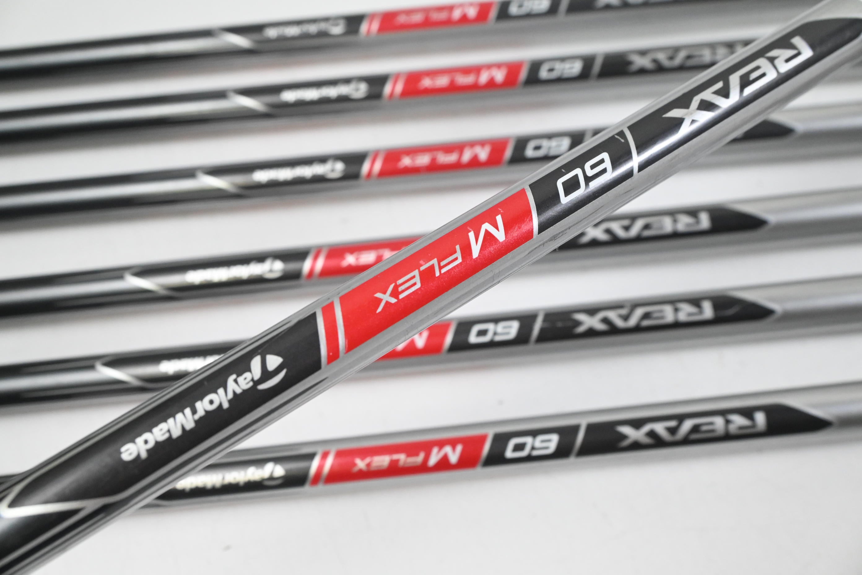 Taylormade Aeroburner Irons / 5-PW+SW / Senior Flex Taylormade REAX 60 Shafts